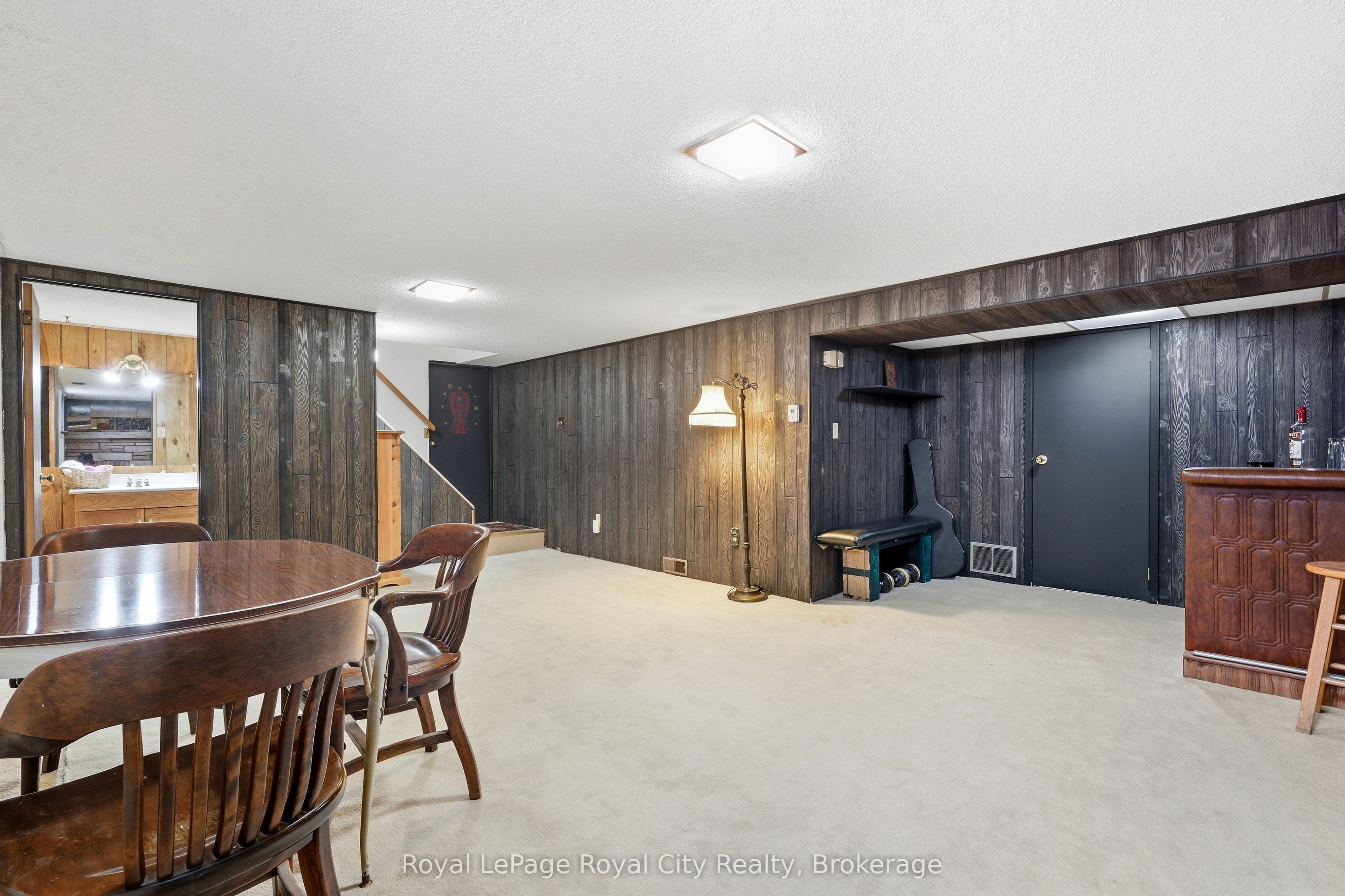 470 Dublin Street Property Photo 25
