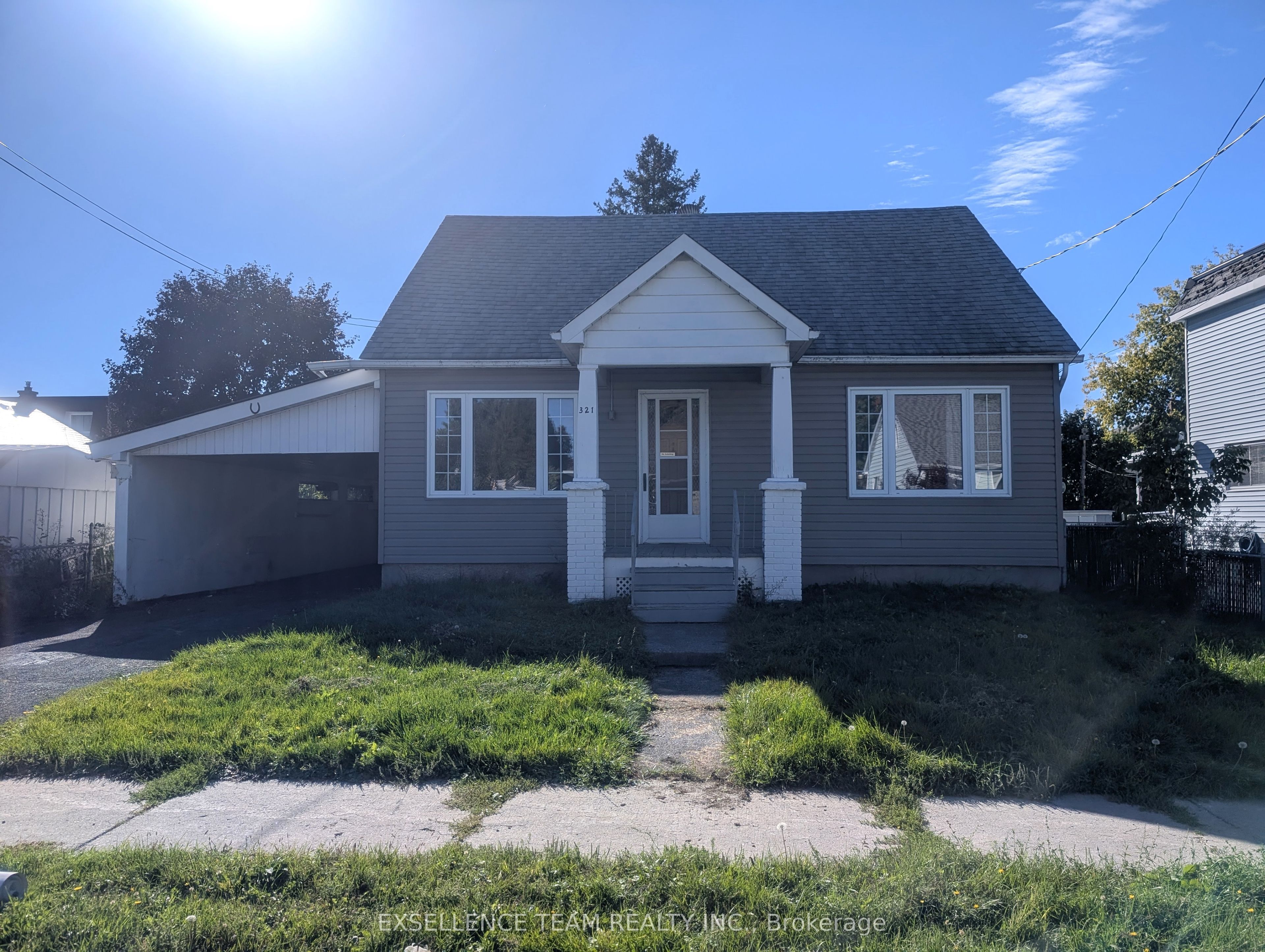 321 Mclean Avenue Property Photo 1