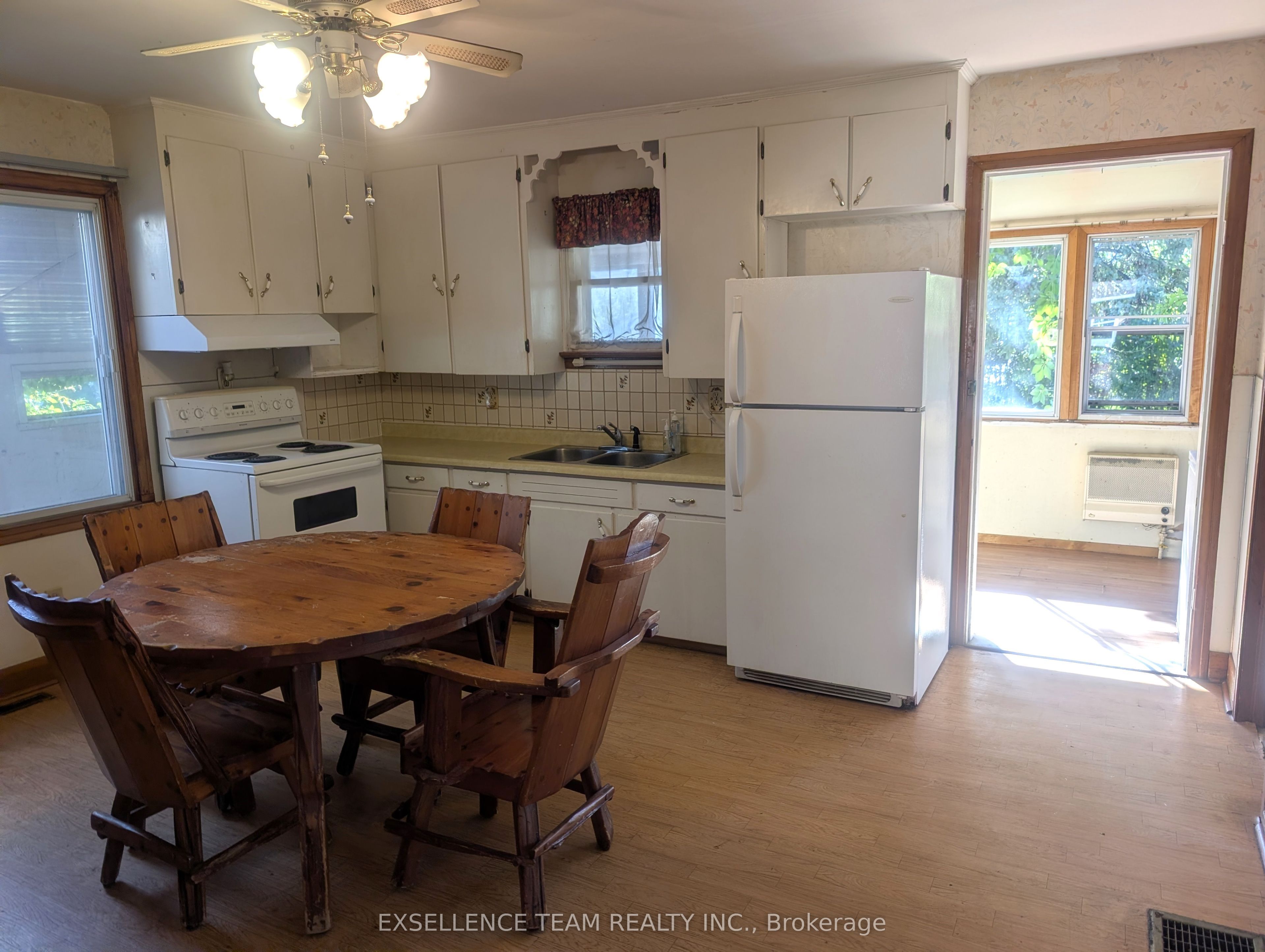 321 Mclean Avenue Property Photo 9