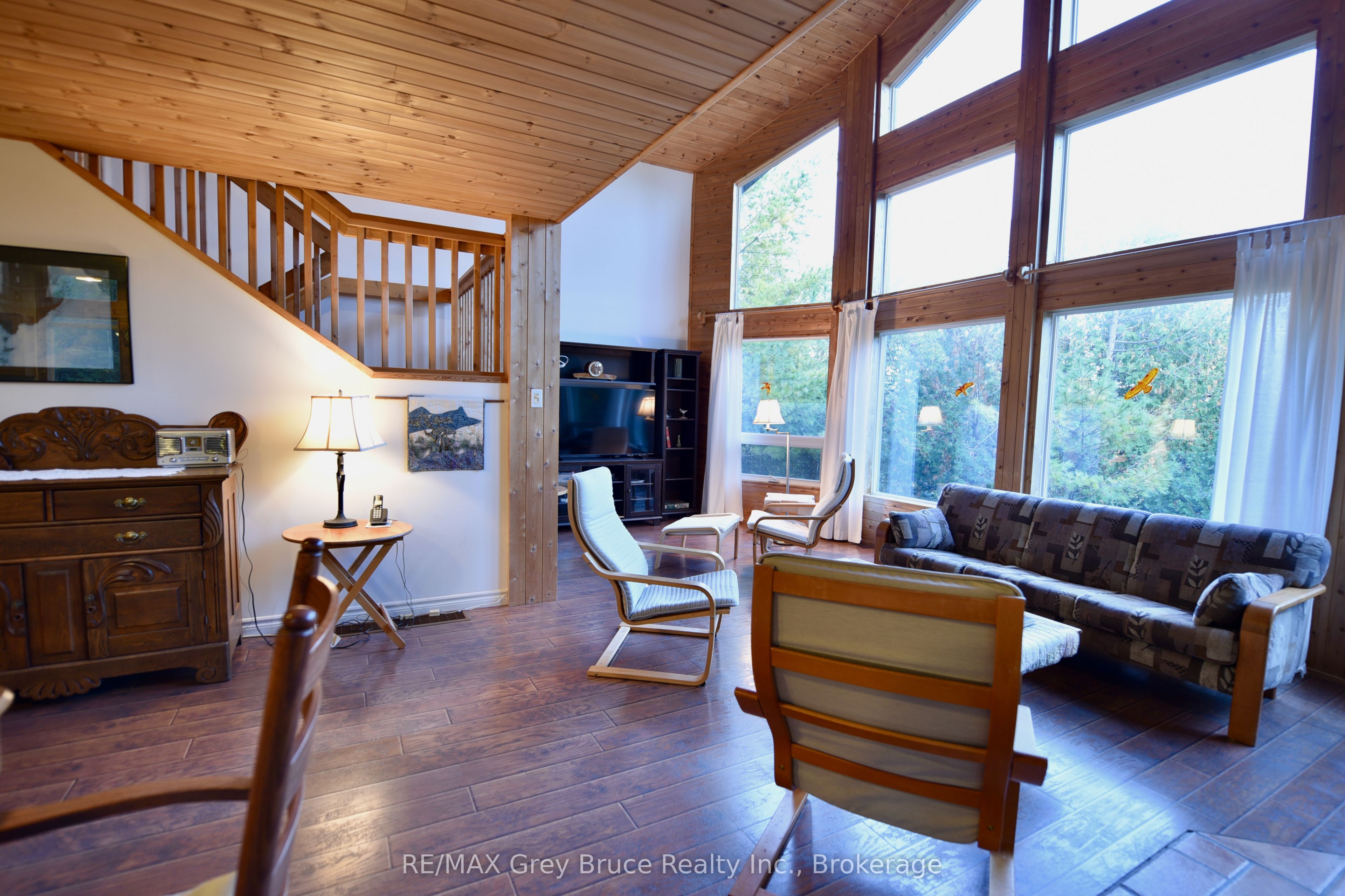 158 Hobson's Harbour Drive Property Photo 8