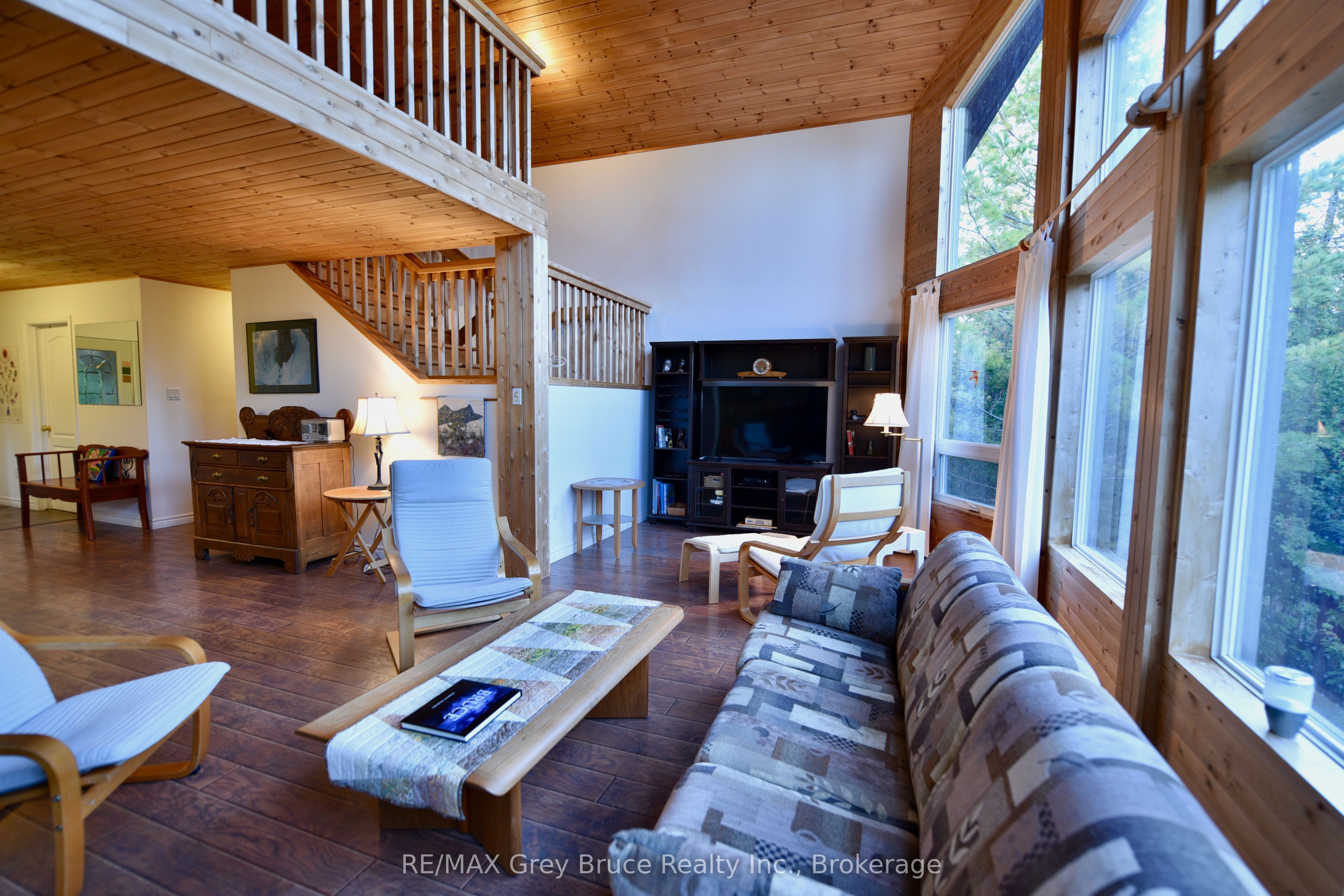 158 Hobson's Harbour Drive Property Photo 9