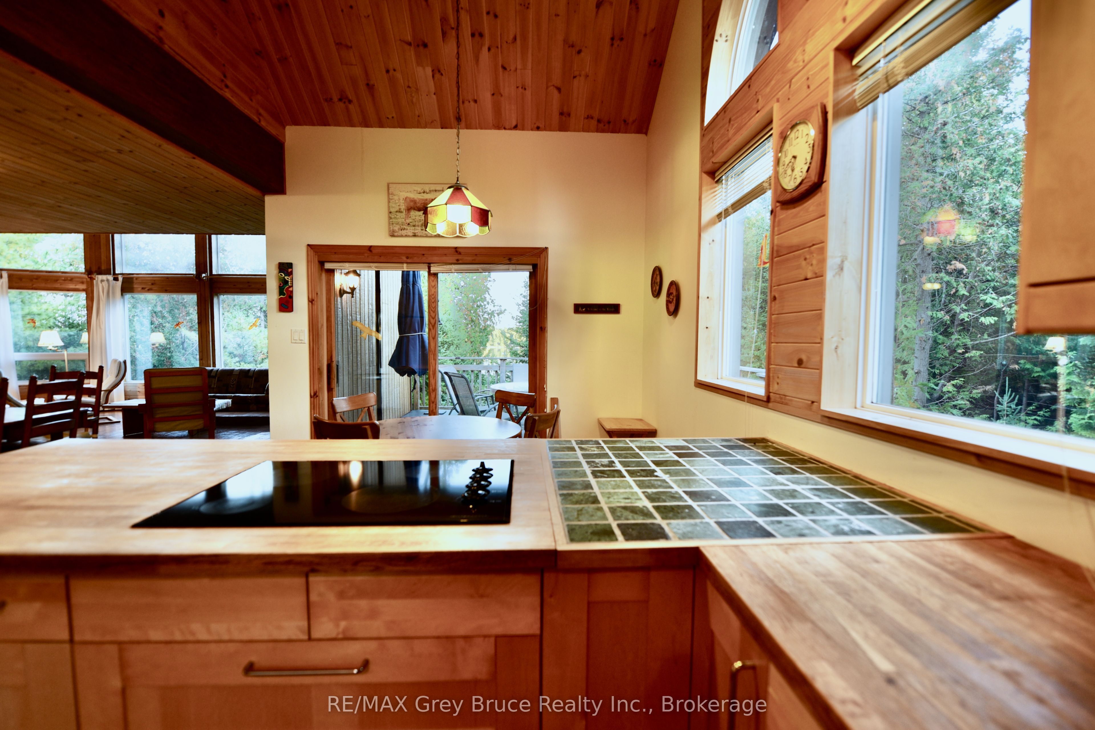 158 Hobson's Harbour Drive Property Photo 12
