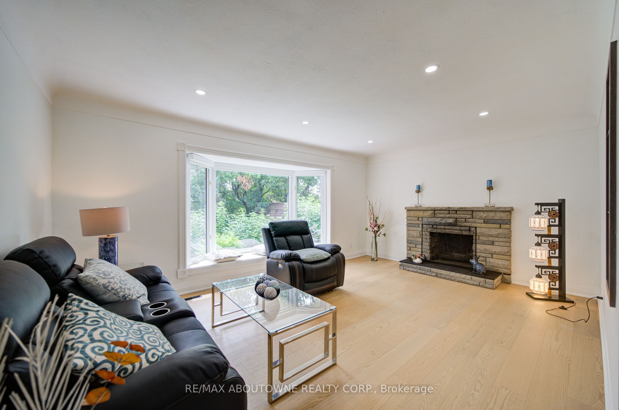 30 Dale Avenue Property Photo 16
