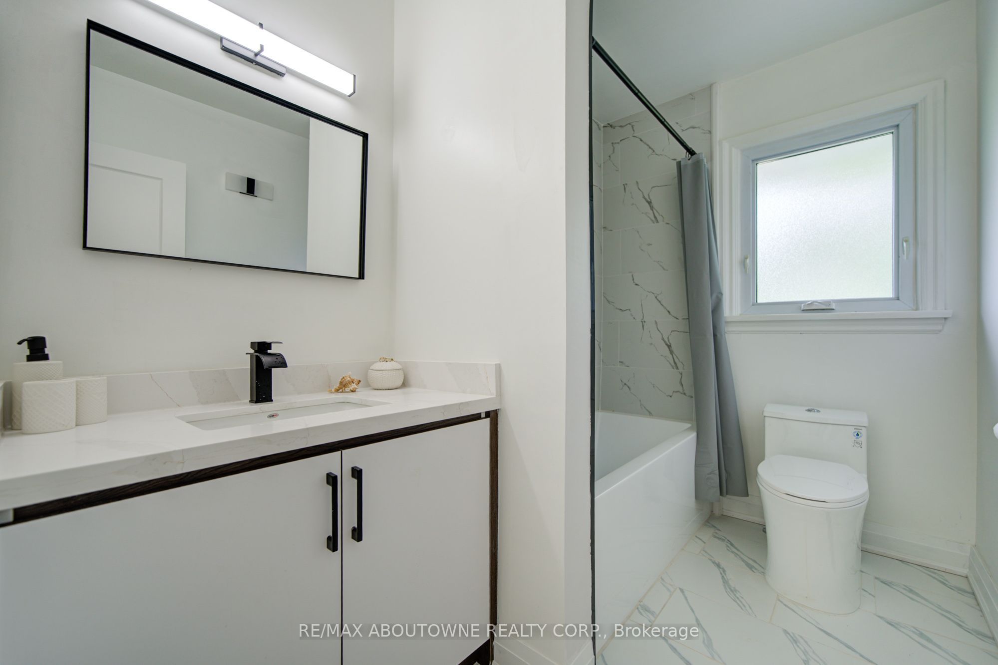 30 Dale Avenue Property Photo 22