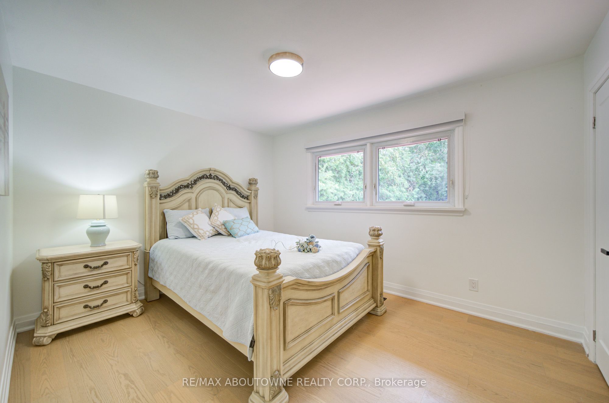 30 Dale Avenue Property Photo 27