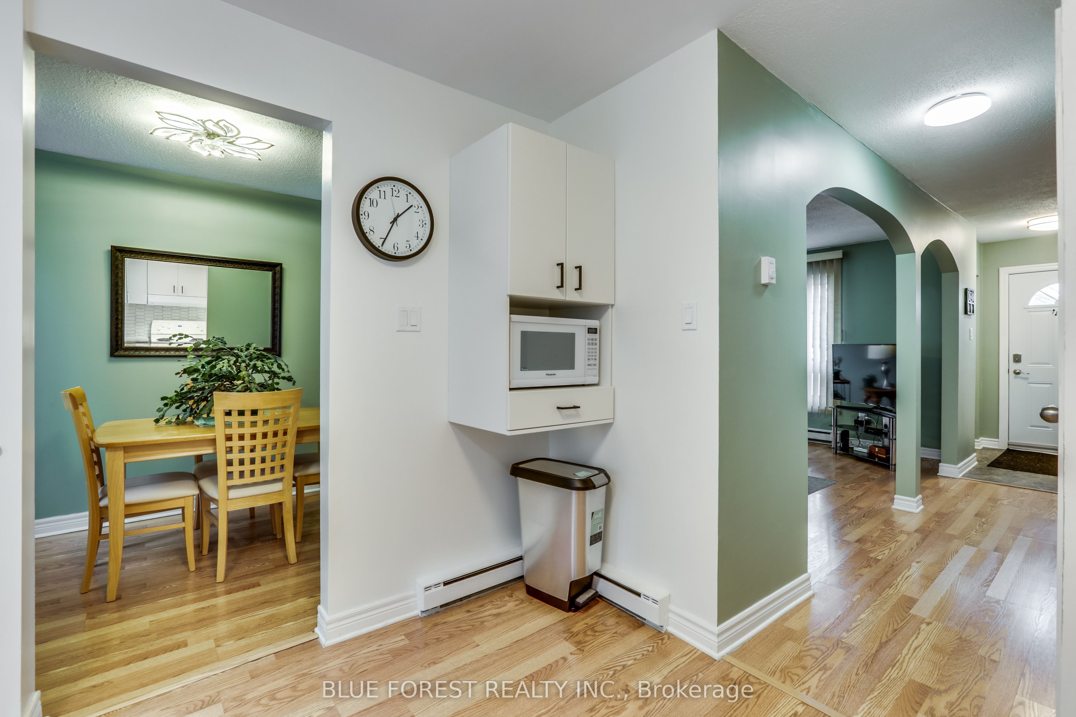 166 W Southdale Road W 54 Property Photo 15