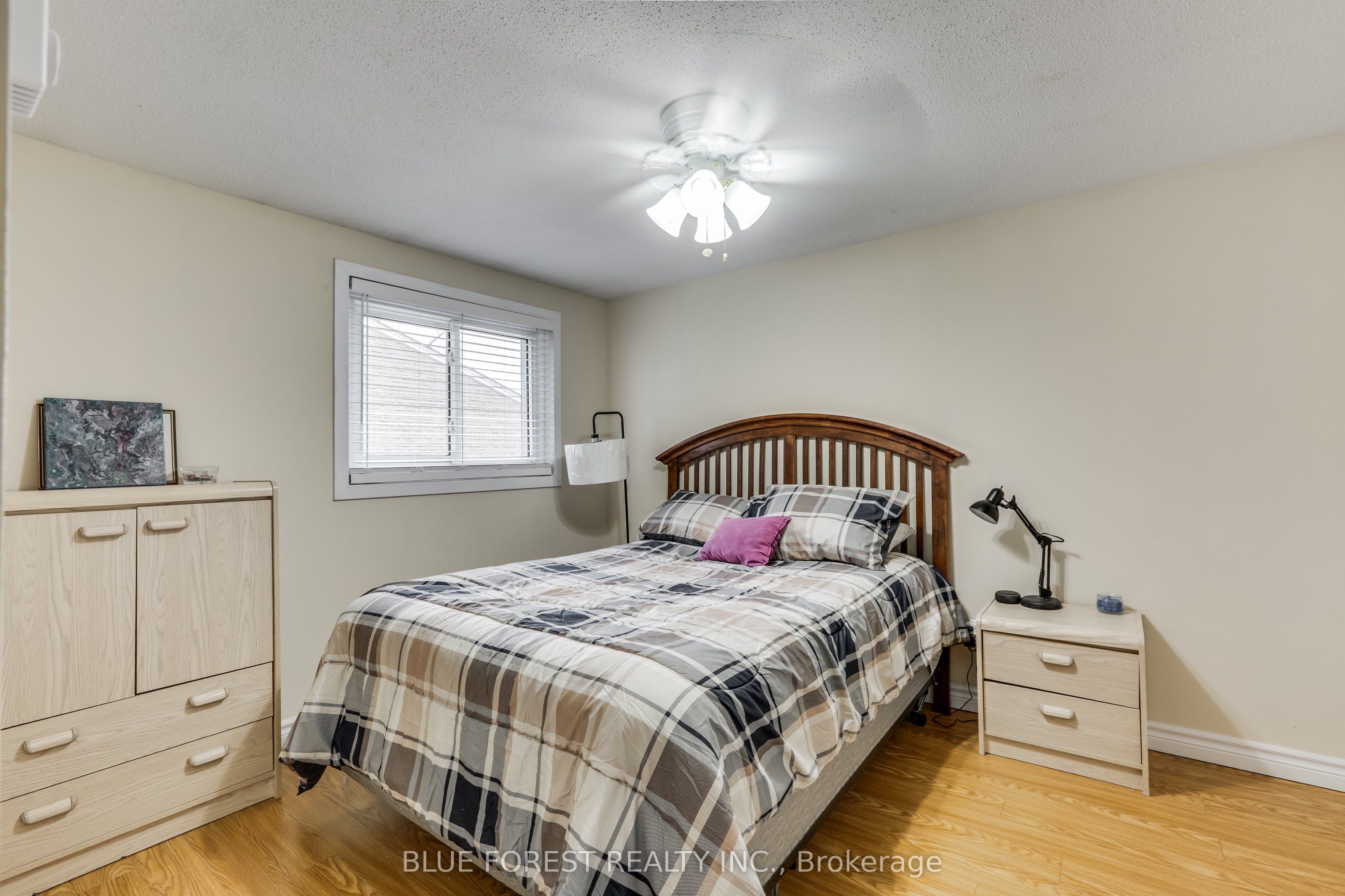 166 W Southdale Road W 54 Property Photo 21