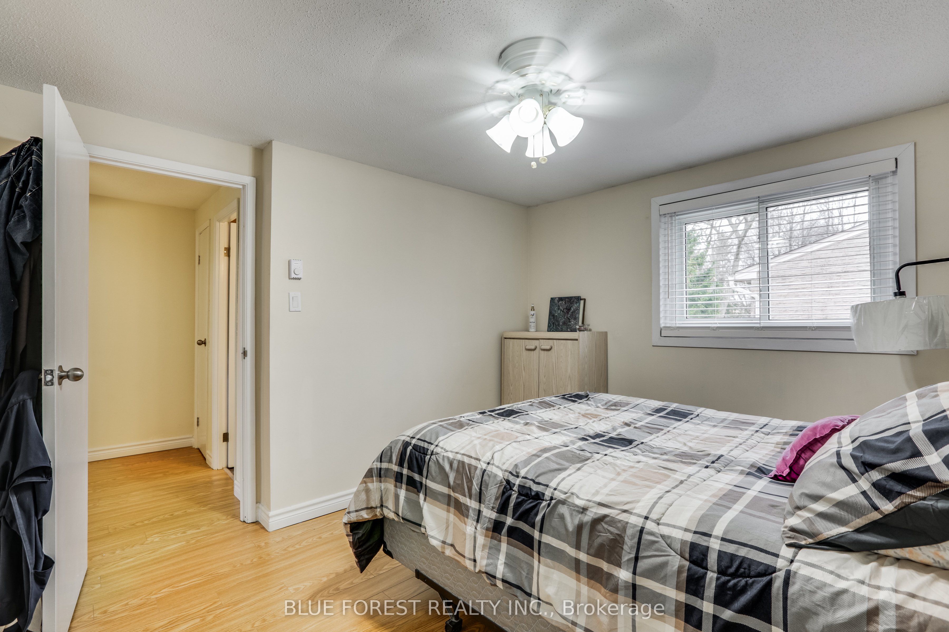 166 W Southdale Road W 54 Property Photo 22