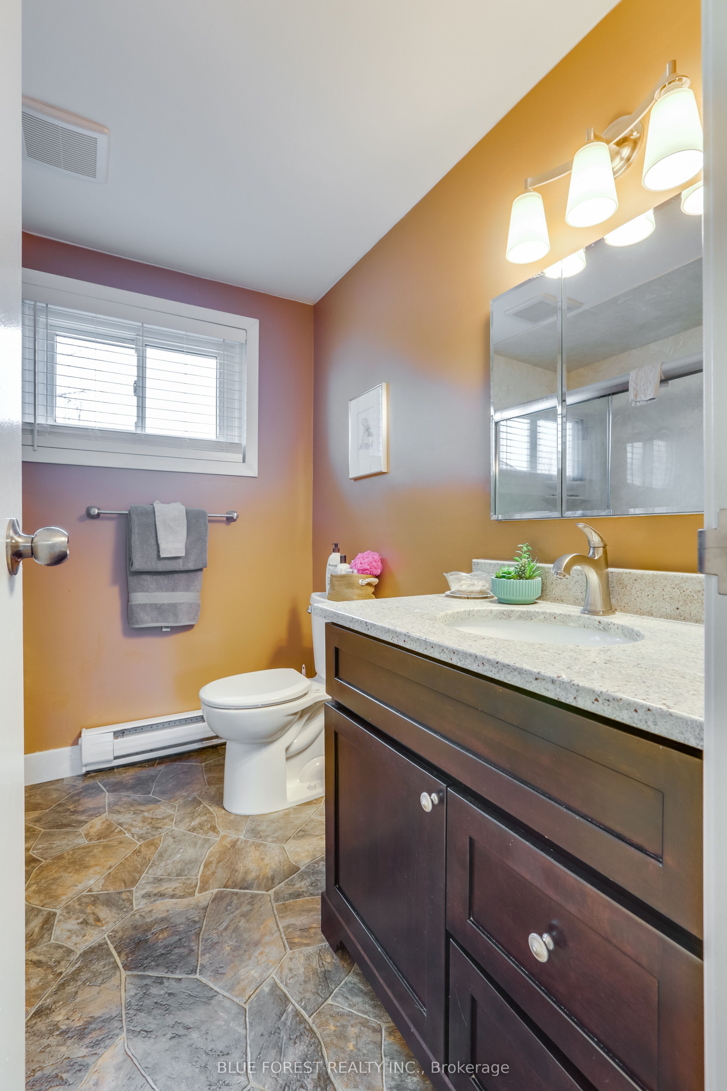 166 W Southdale Road W 54 Property Photo 24