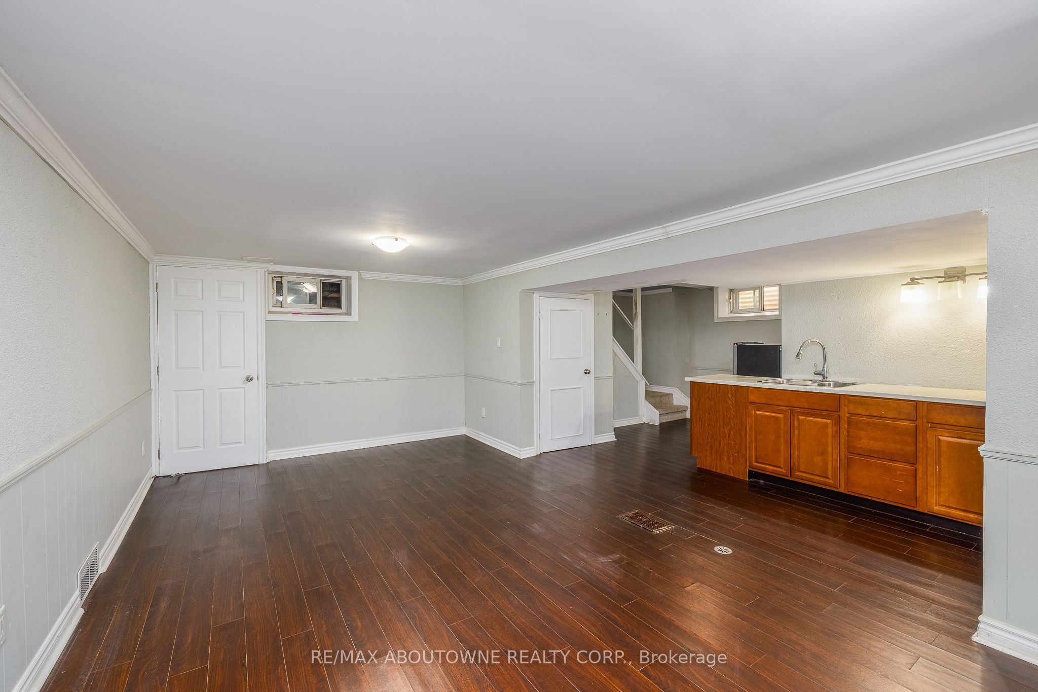 71 Lakeside Drive Lower Property Photo 14