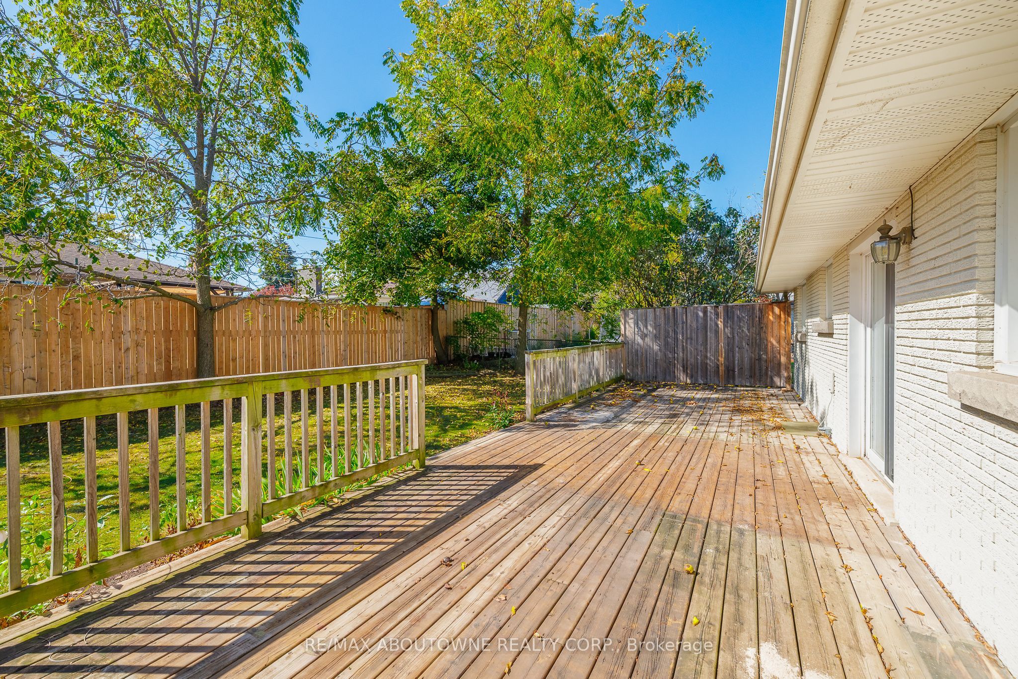 71 Lakeside Drive Lower Property Photo 15