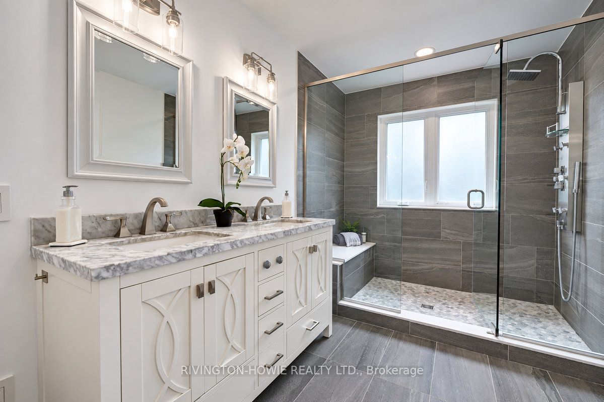 8 Colindale Avenue Property Photo 36