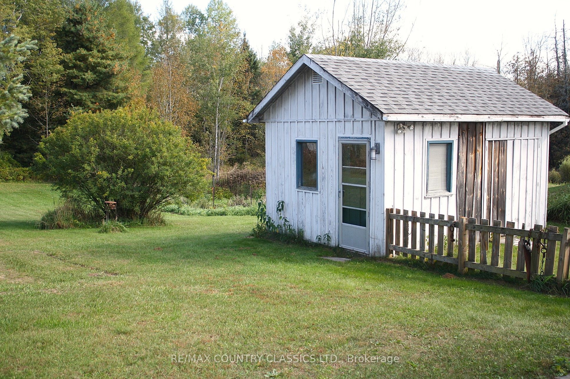 79 Wollaston Lk Road Property Photo 25