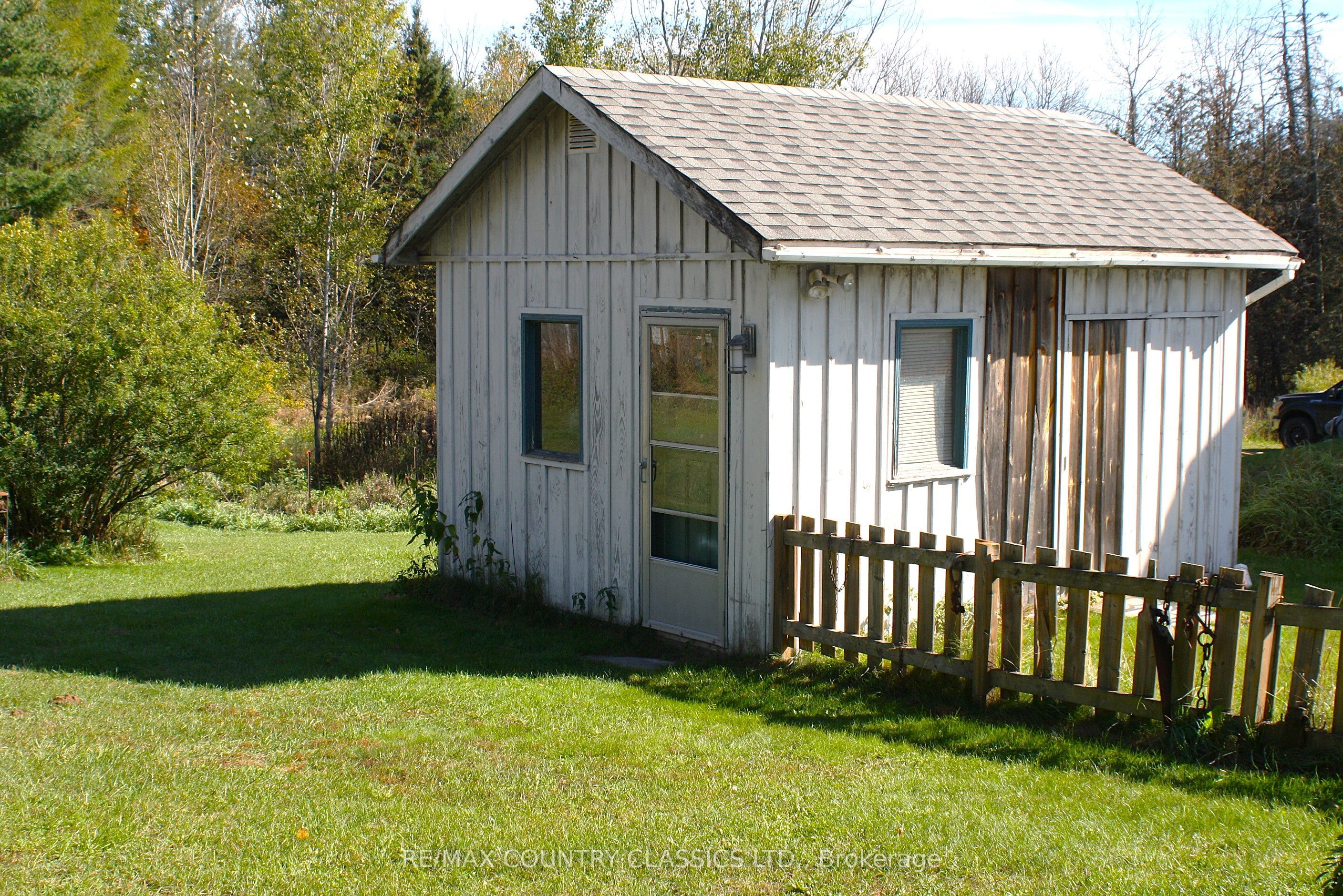 79 Wollaston Lk Road Property Photo 31