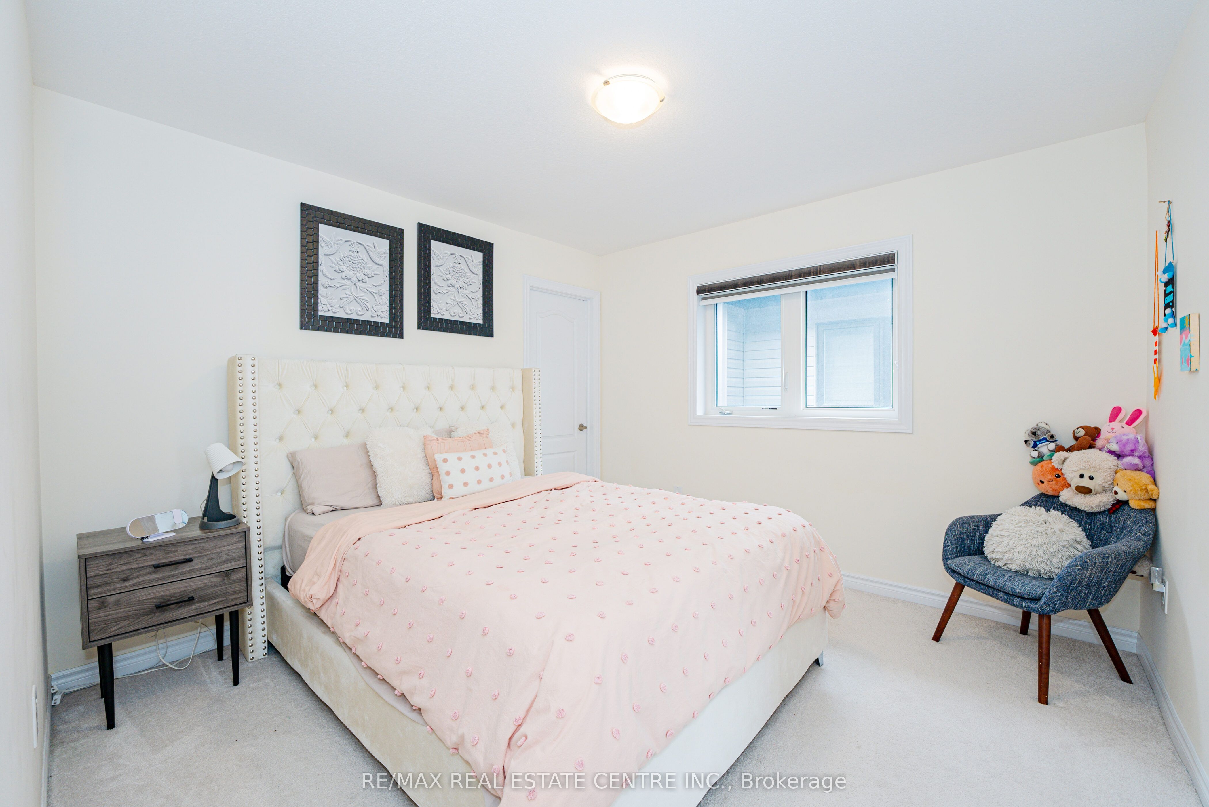 22 Oaktree Drive Property Photo 31