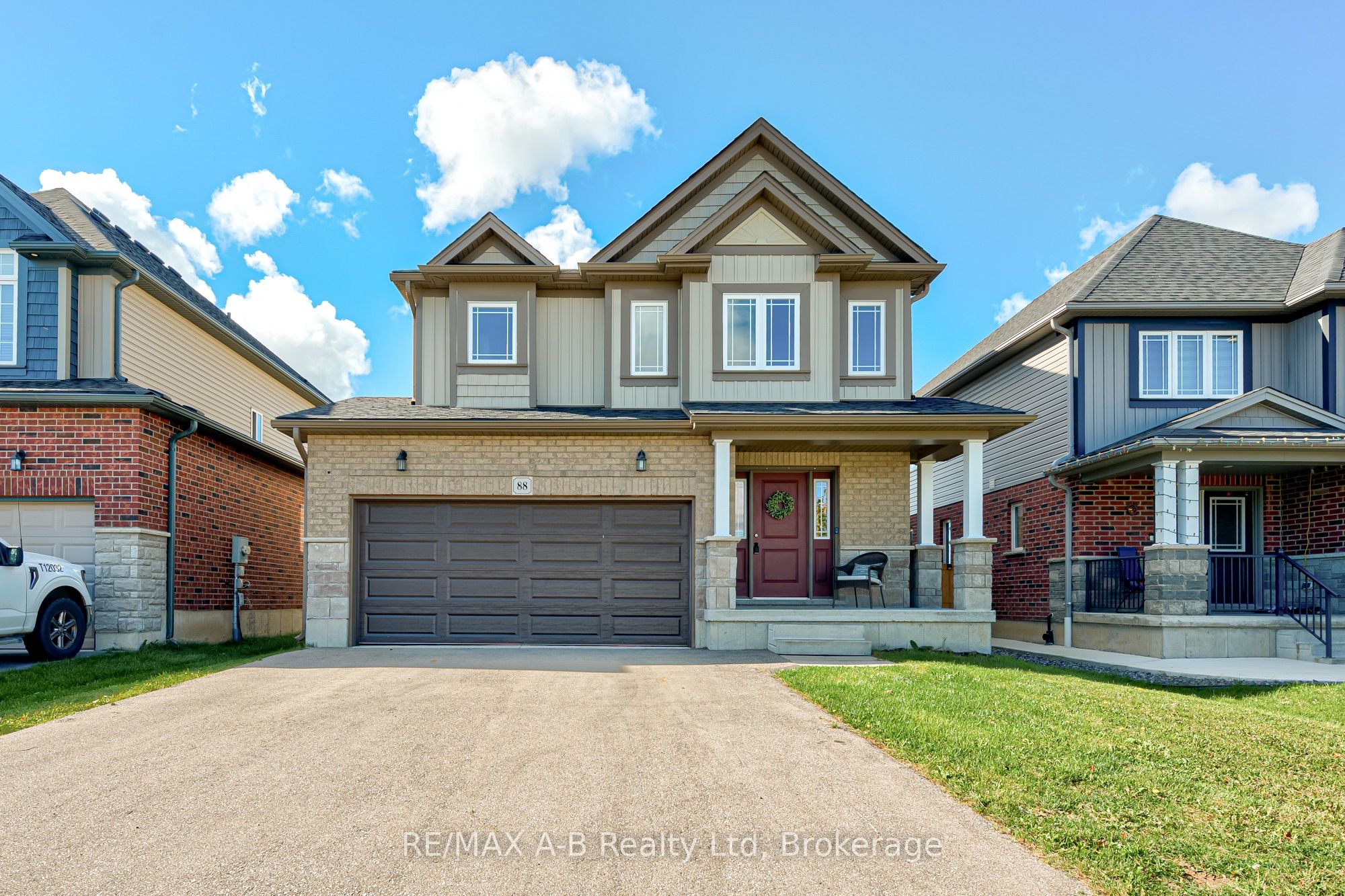88 Davidson Drive Property Photo 1