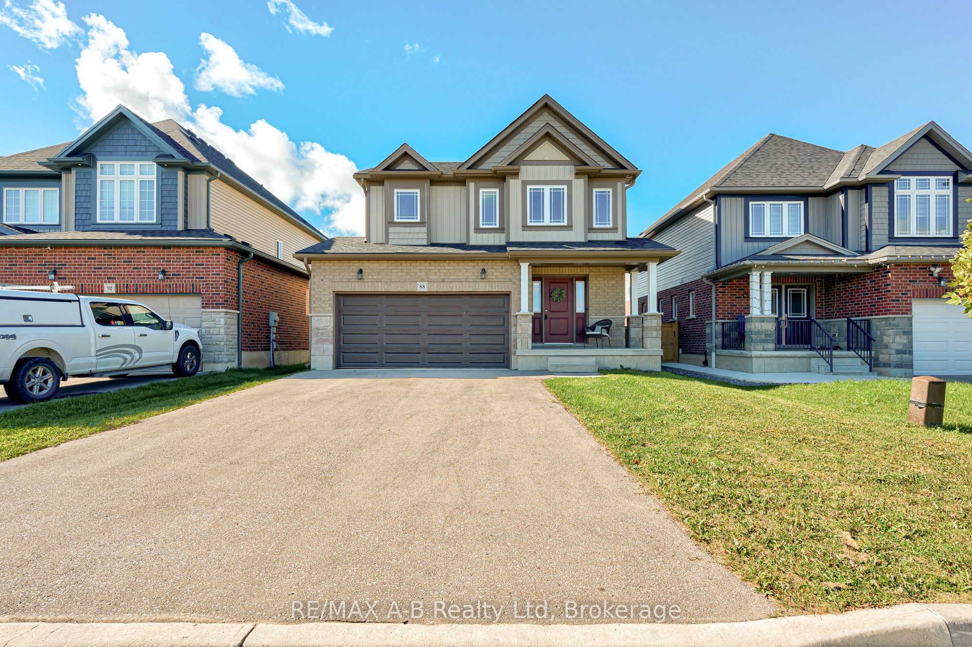 88 Davidson Drive Property Photo 3