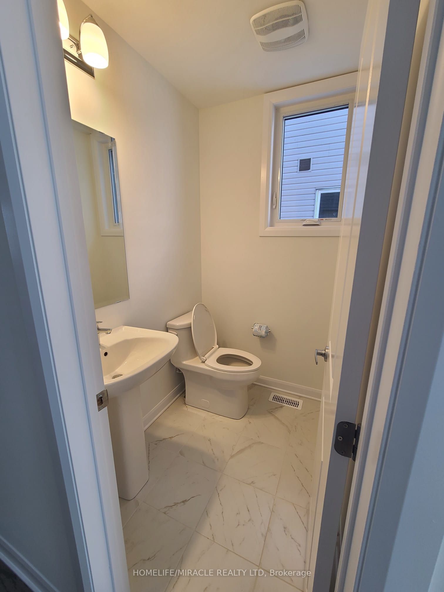 231 Clonrush Way Property Photo 7