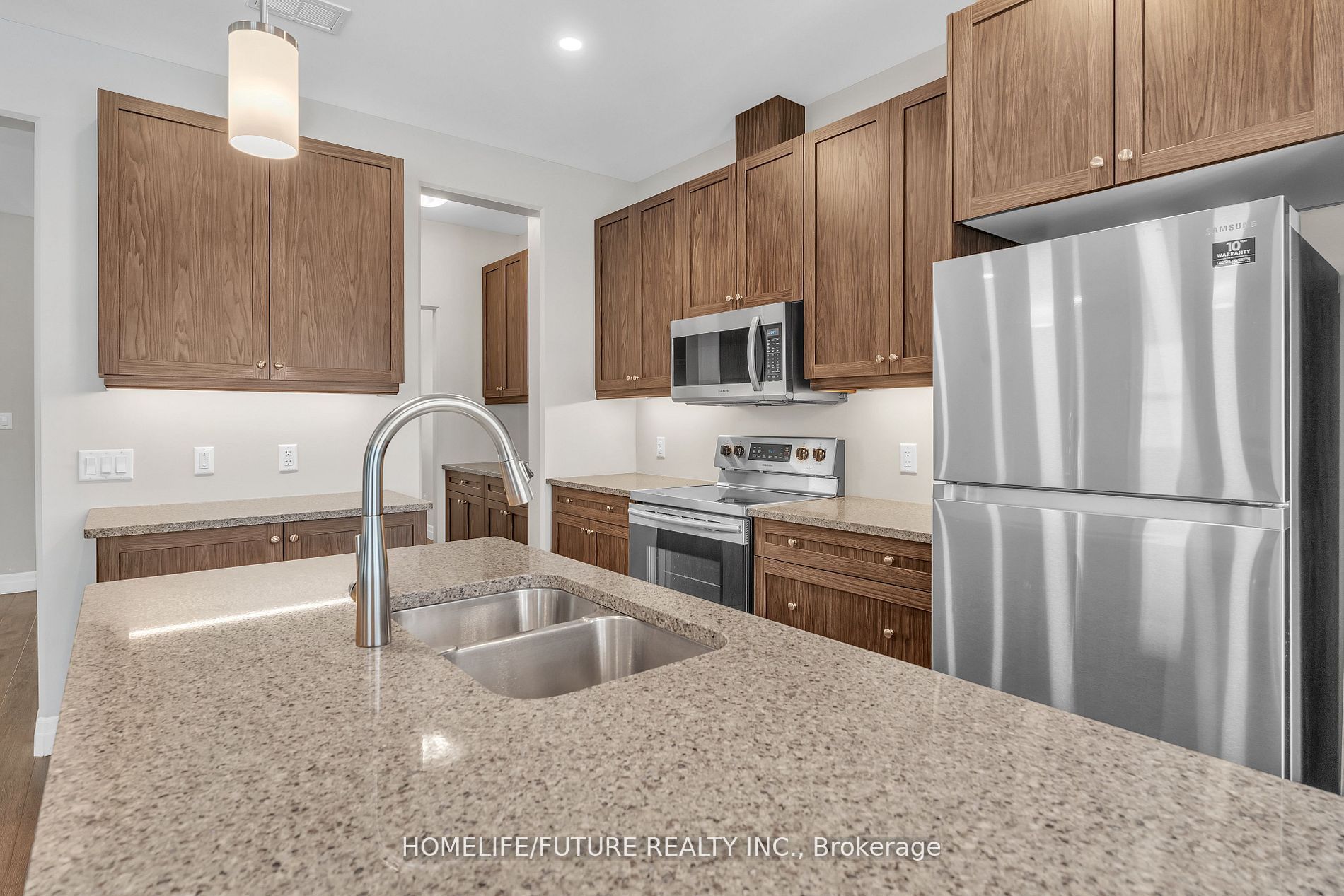 1508 Berkshire Drive Property Photo 7