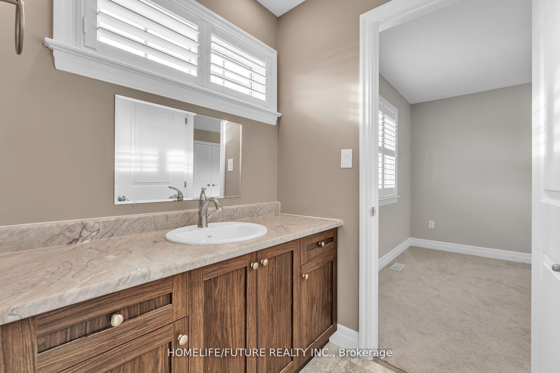 1508 Berkshire Drive Property Photo 19