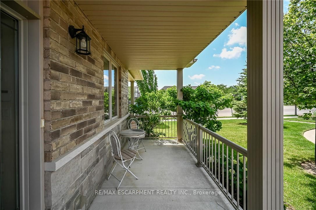 14 Ecker Lane Property Photo 41