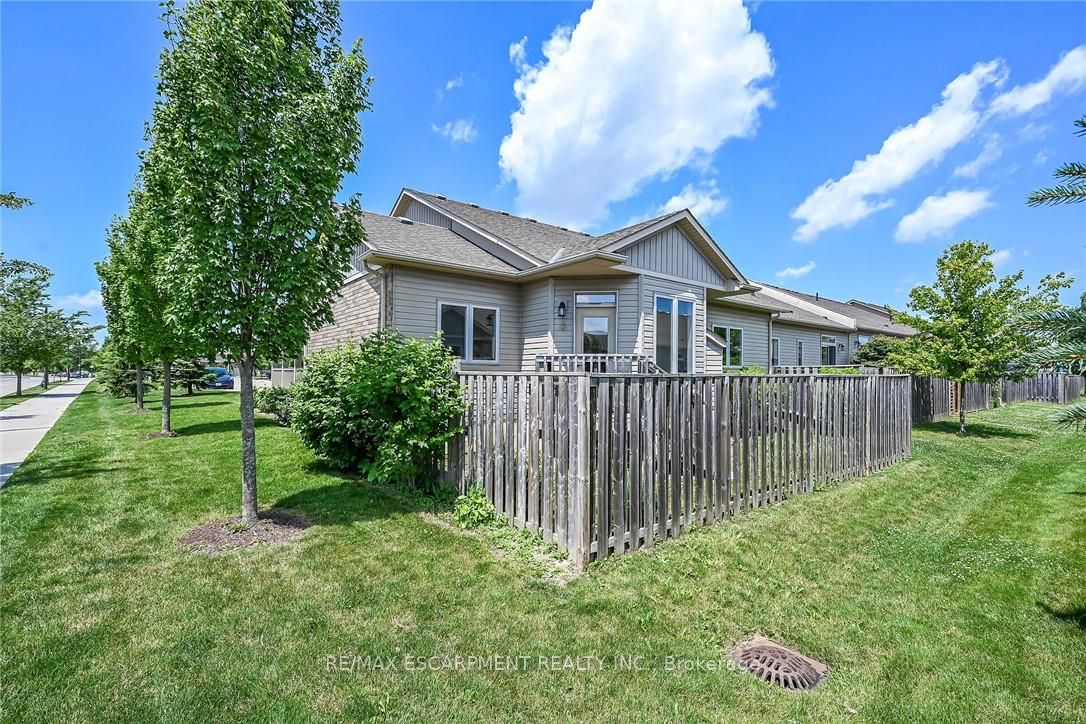 14 Ecker Lane Property Photo 47
