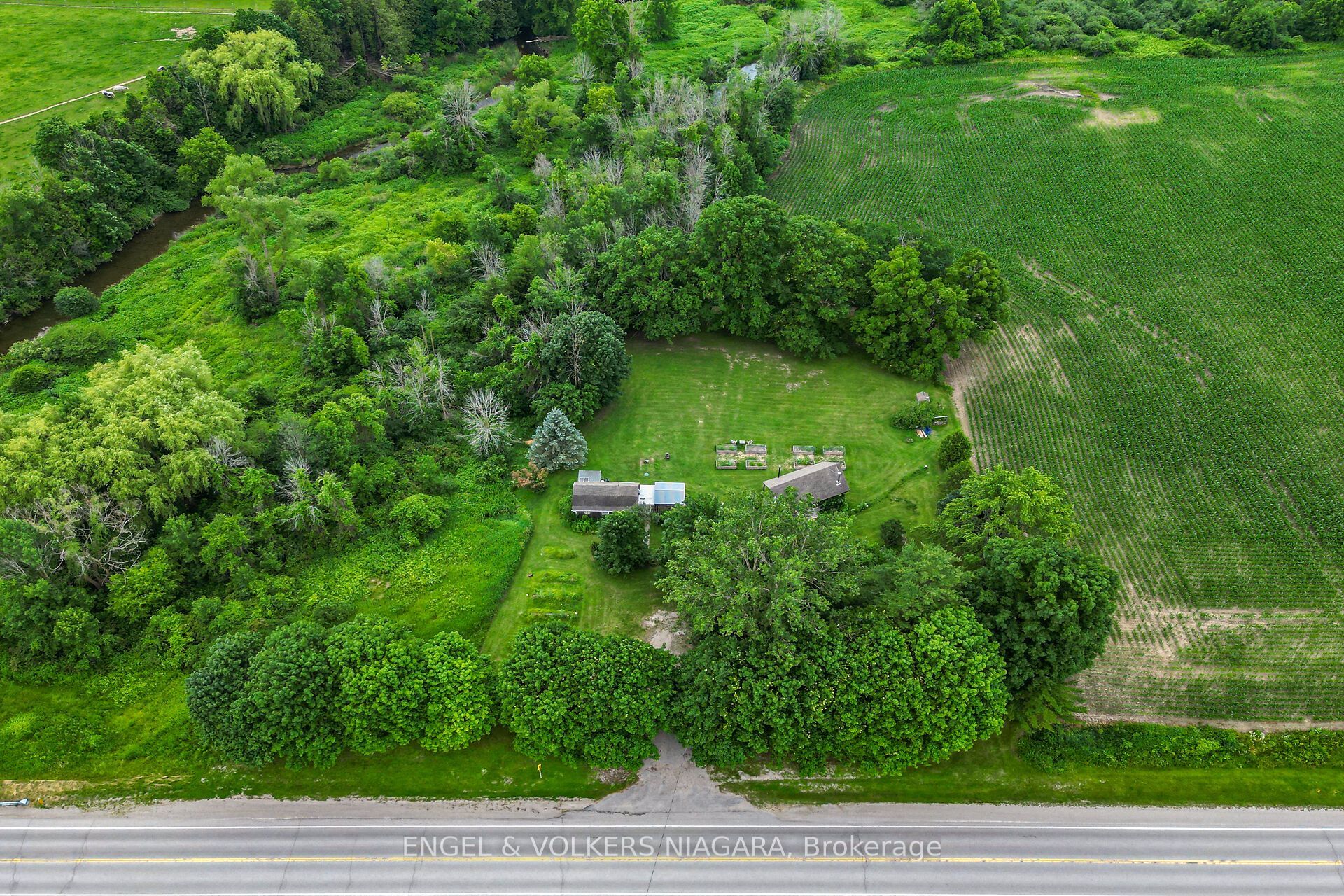 40751 Londesboro Road Property Photo 38