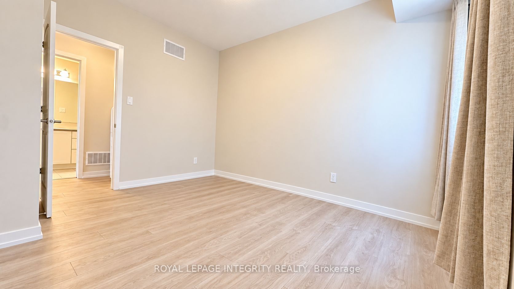 515 Celestine Private Property Photo 10