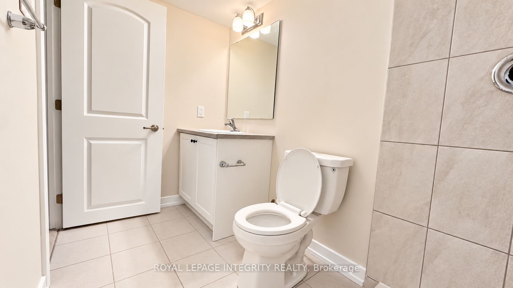 515 Celestine Private Property Photo 19