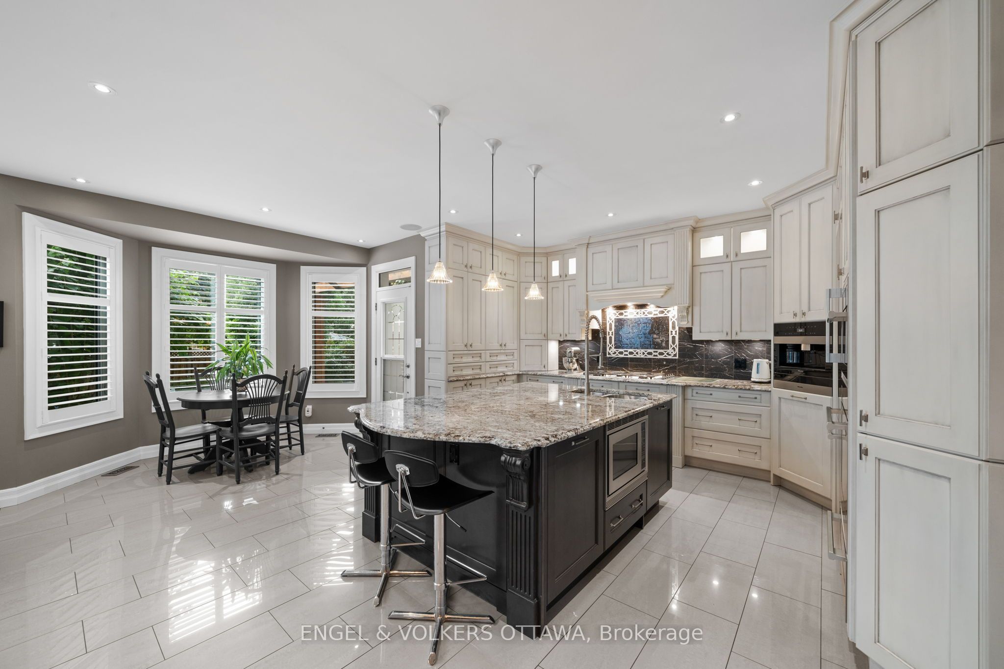 18 Pondhollow Way Property Photo 12