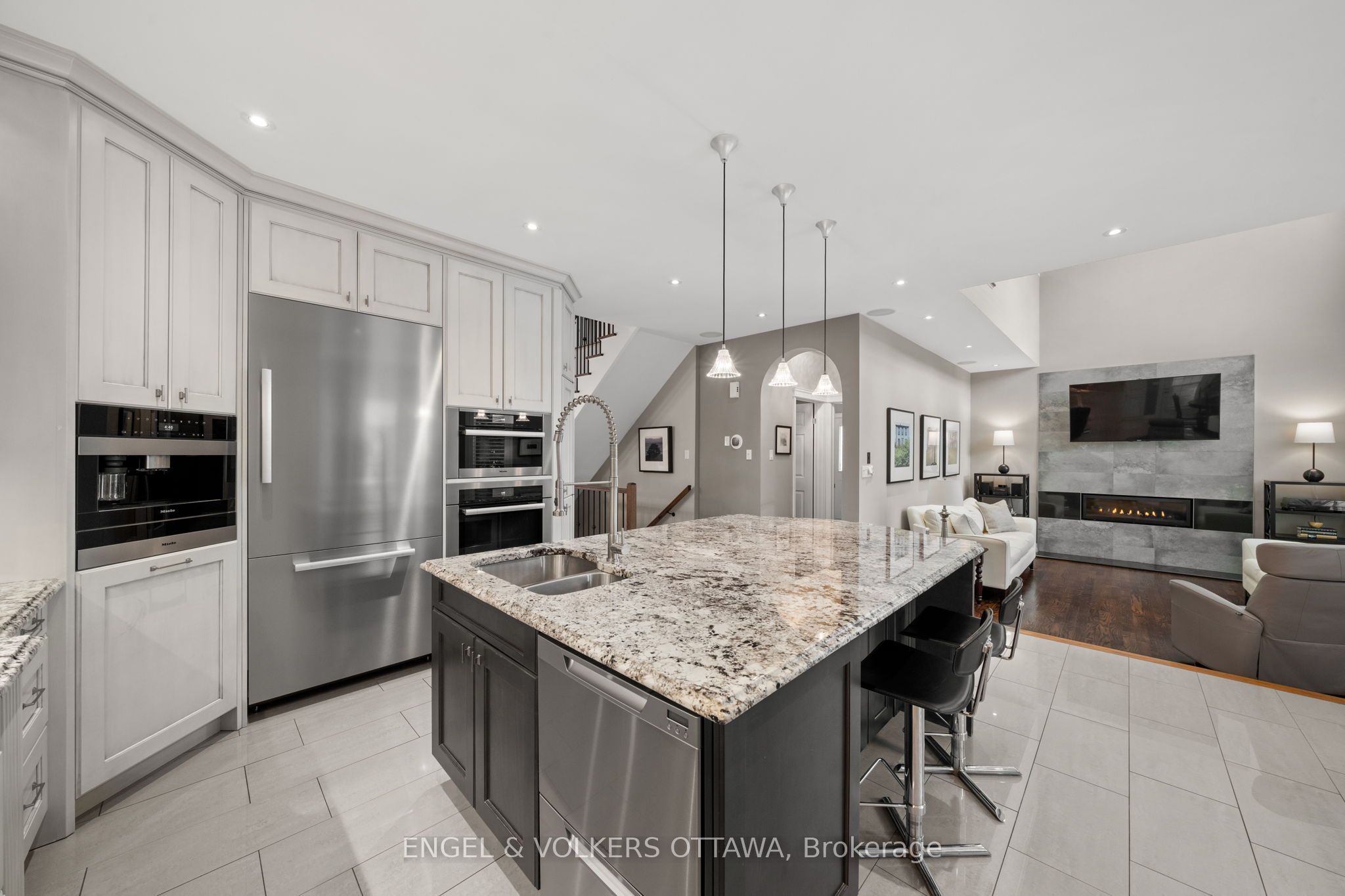 18 Pondhollow Way Property Photo 14