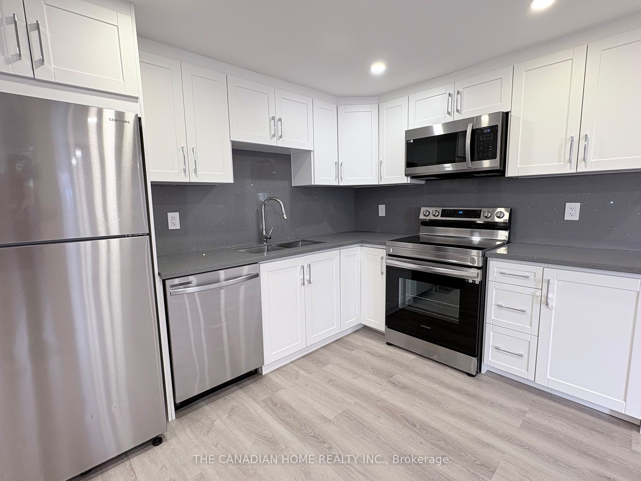 63 Champlain Avenue 2 Property Photo 2