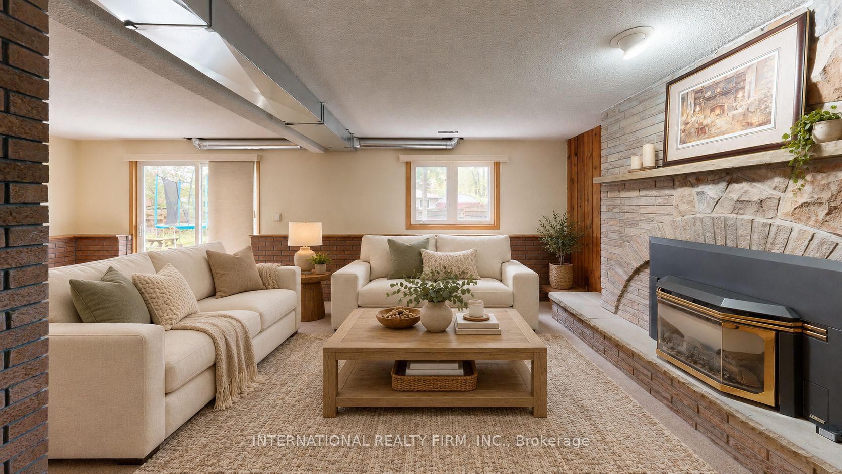 9 Vaughan Avenue Property Photo 16