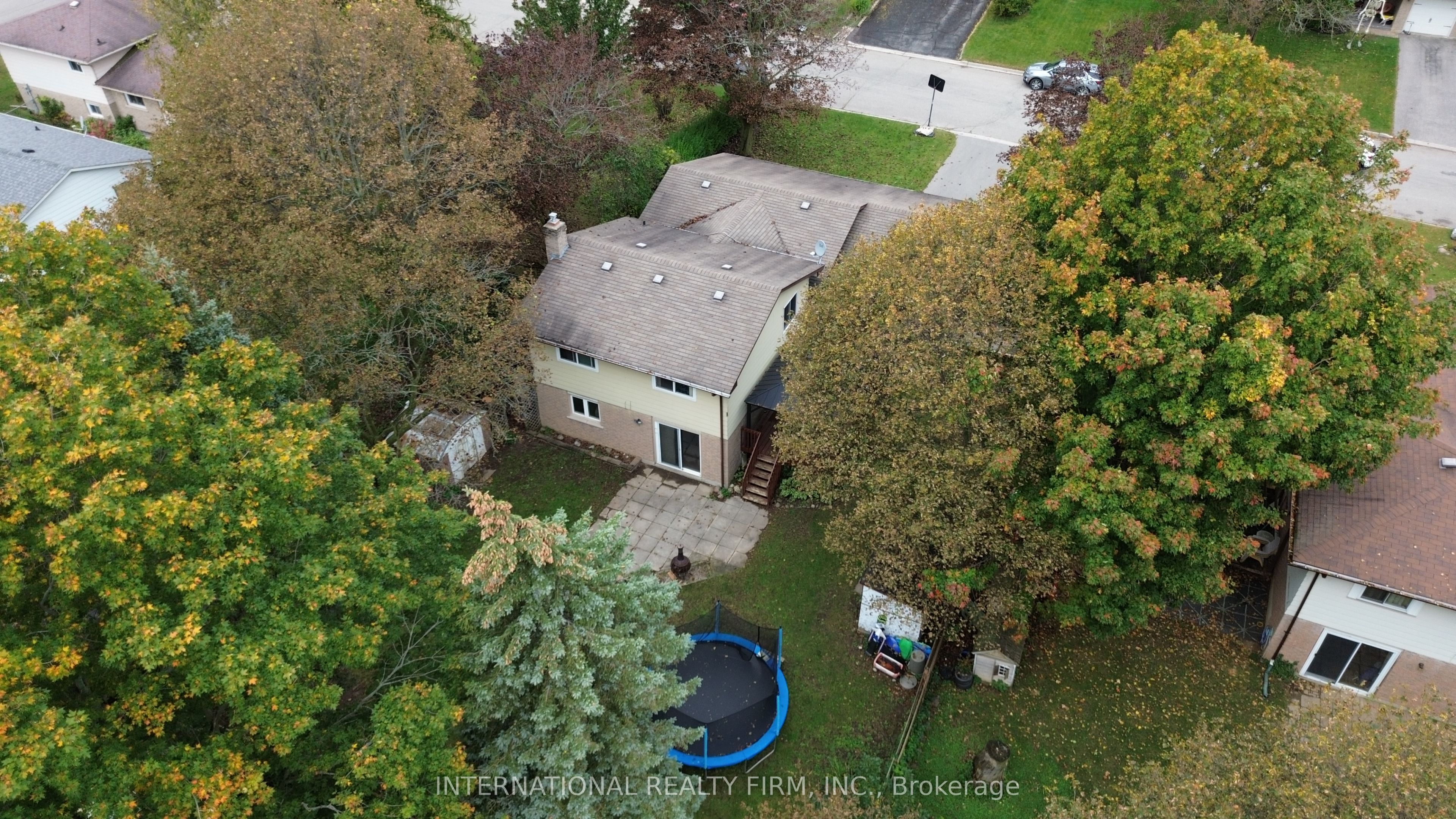 9 Vaughan Avenue Property Photo 20