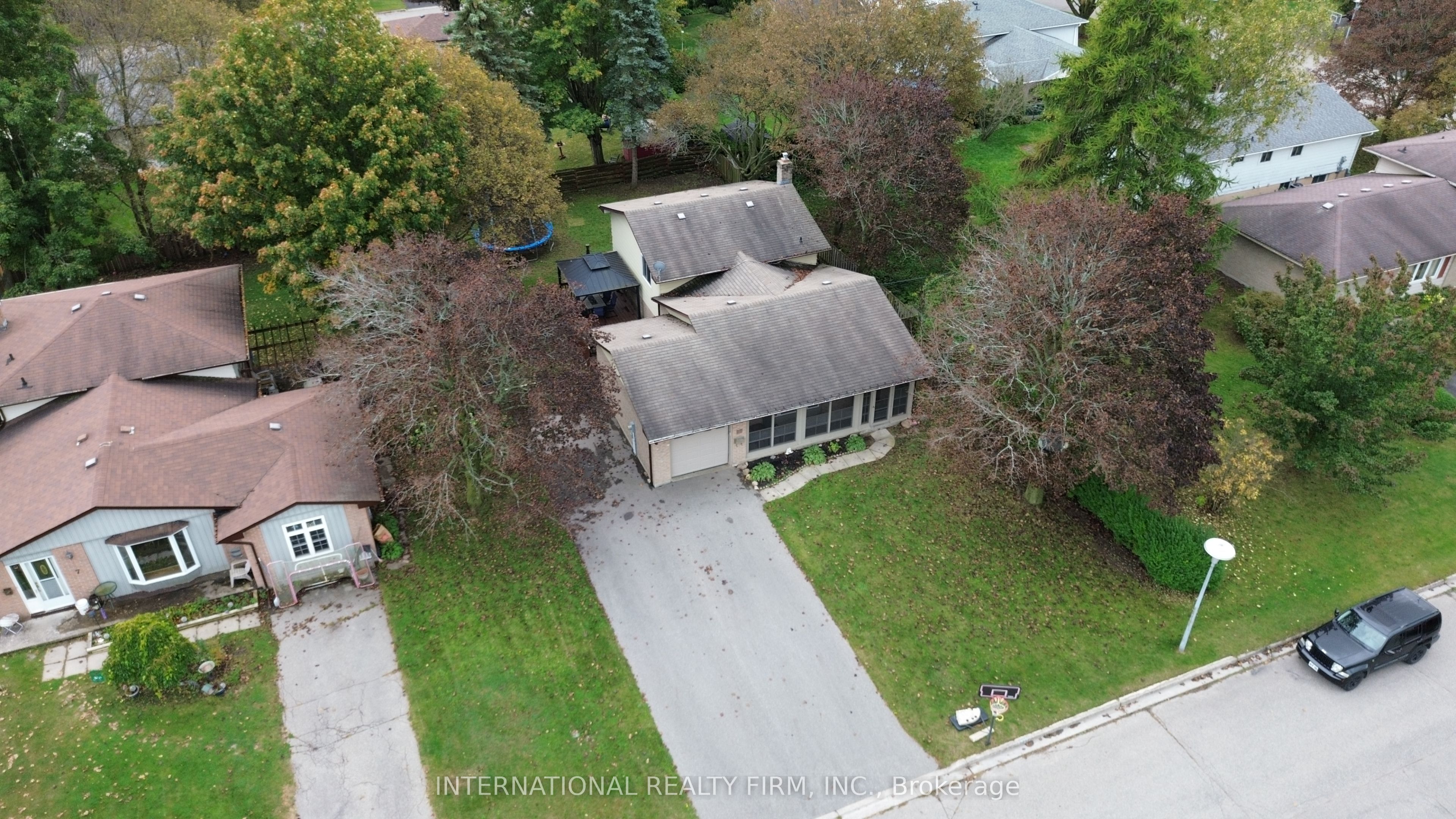 9 Vaughan Avenue Property Photo 21