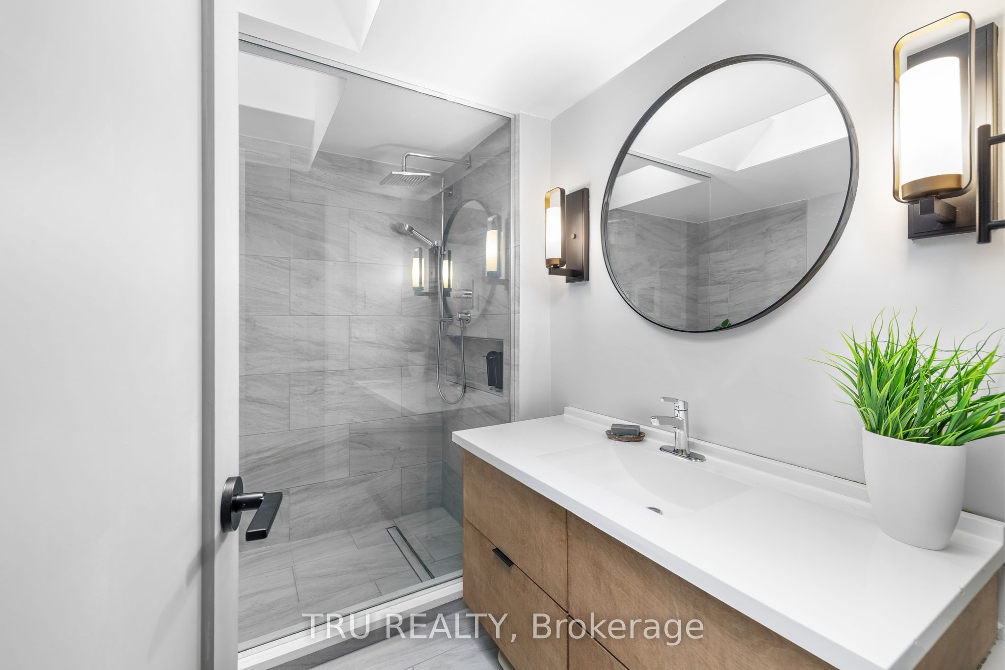 62 Donald Street 408a Property Photo 34