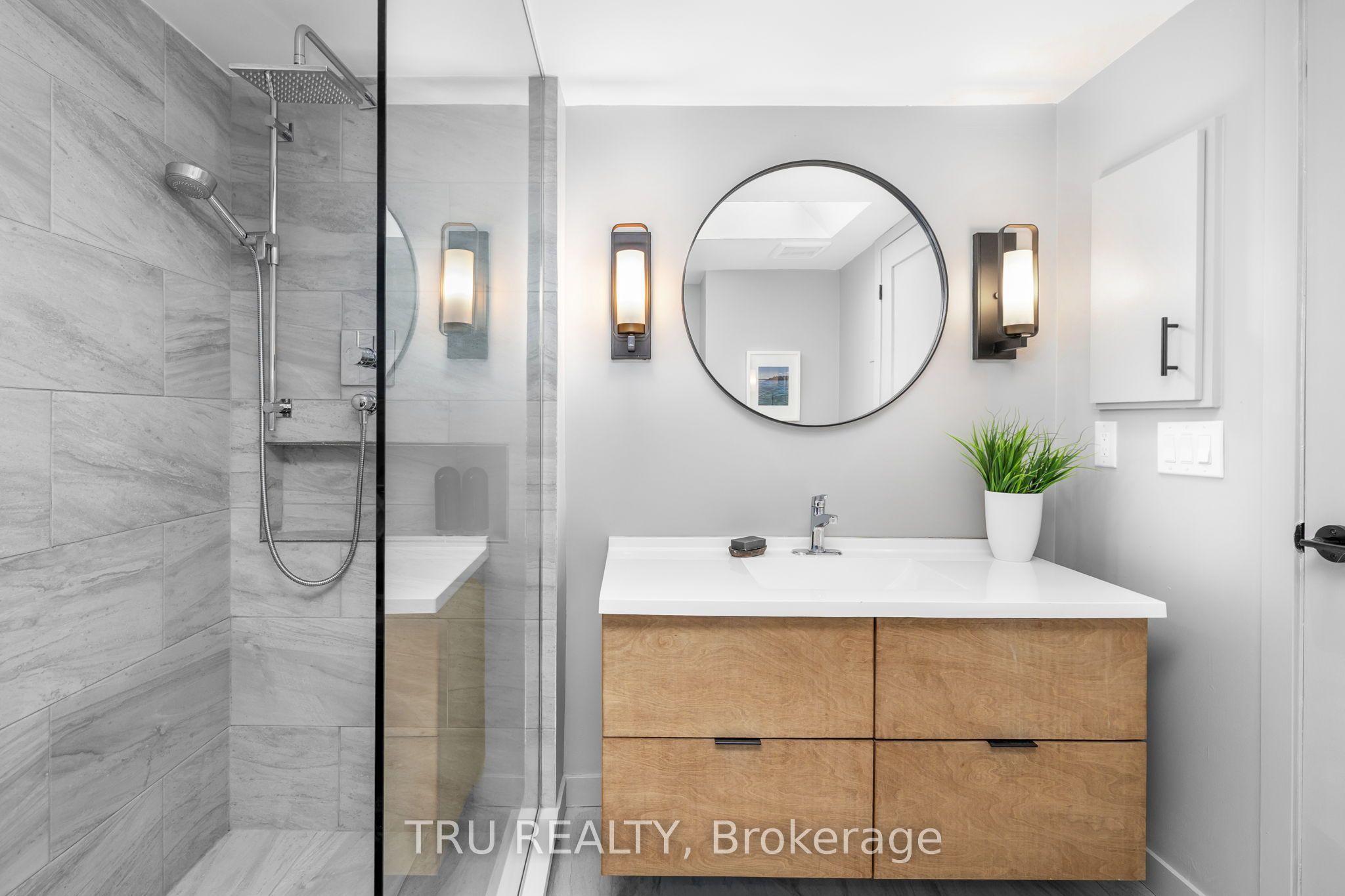 62 Donald Street 408a Property Photo 37