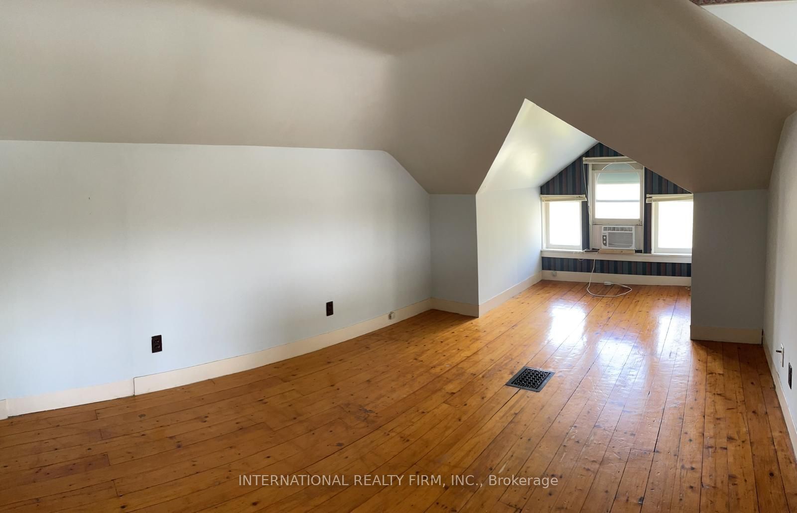 120 St Andrews Street Property Photo 16