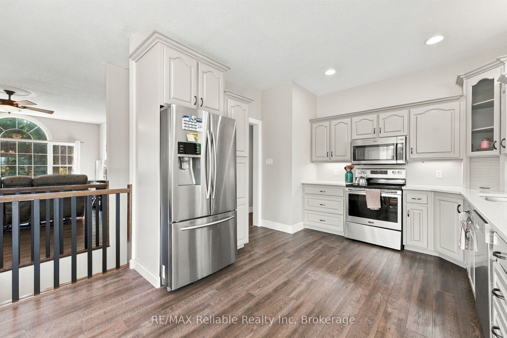 201 Cowper Street Property Photo 7
