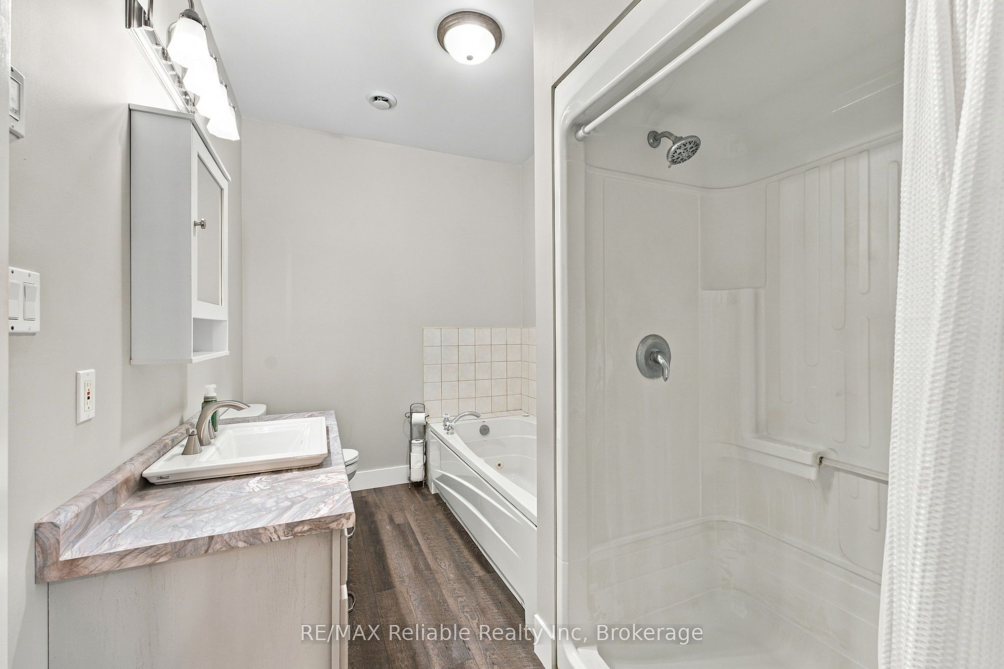 201 Cowper Street Property Photo 26