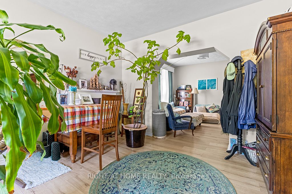 774 4th Avenue E 1 Property Photo 7