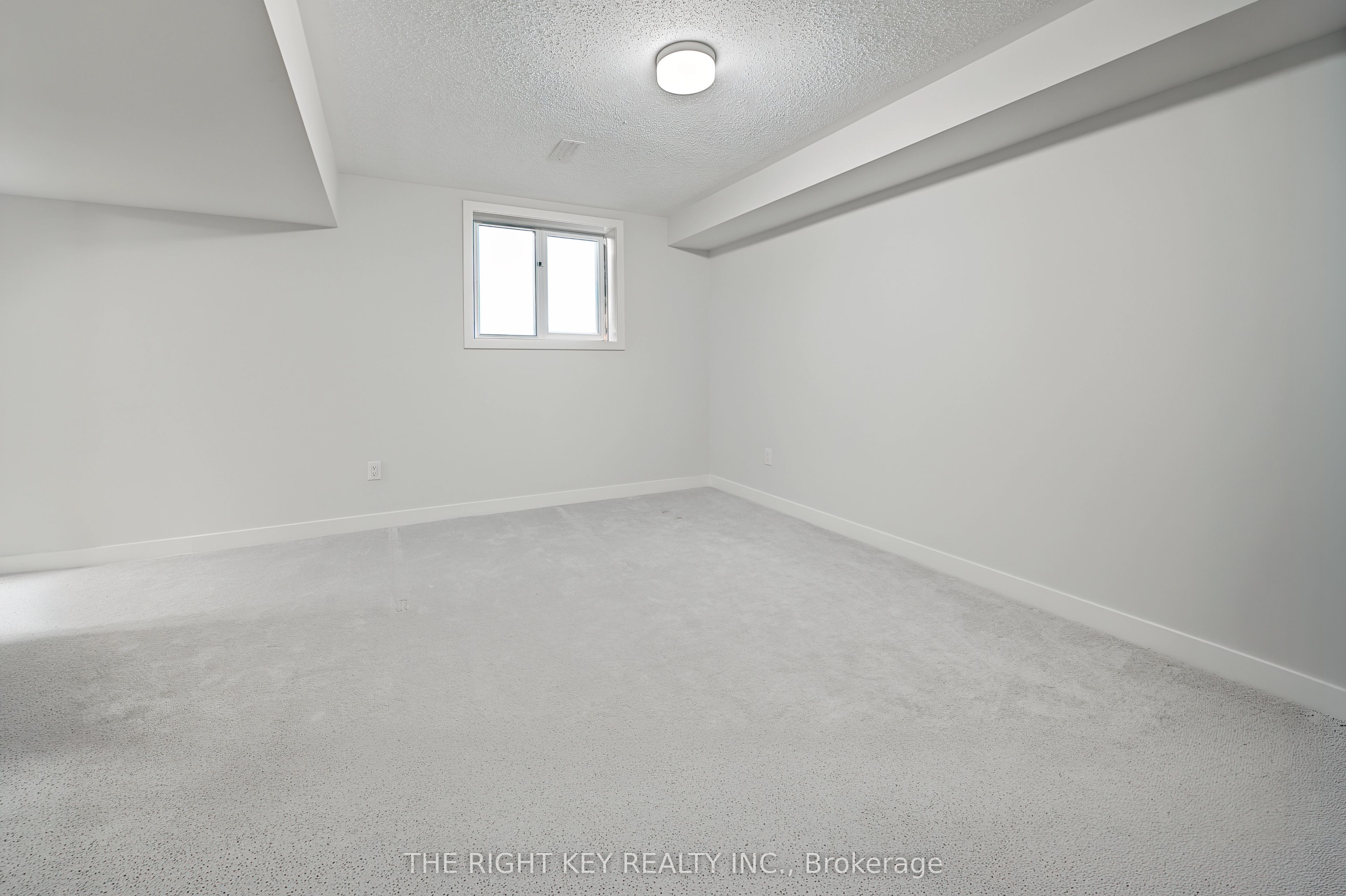 614 Keatons Way Property Photo 17