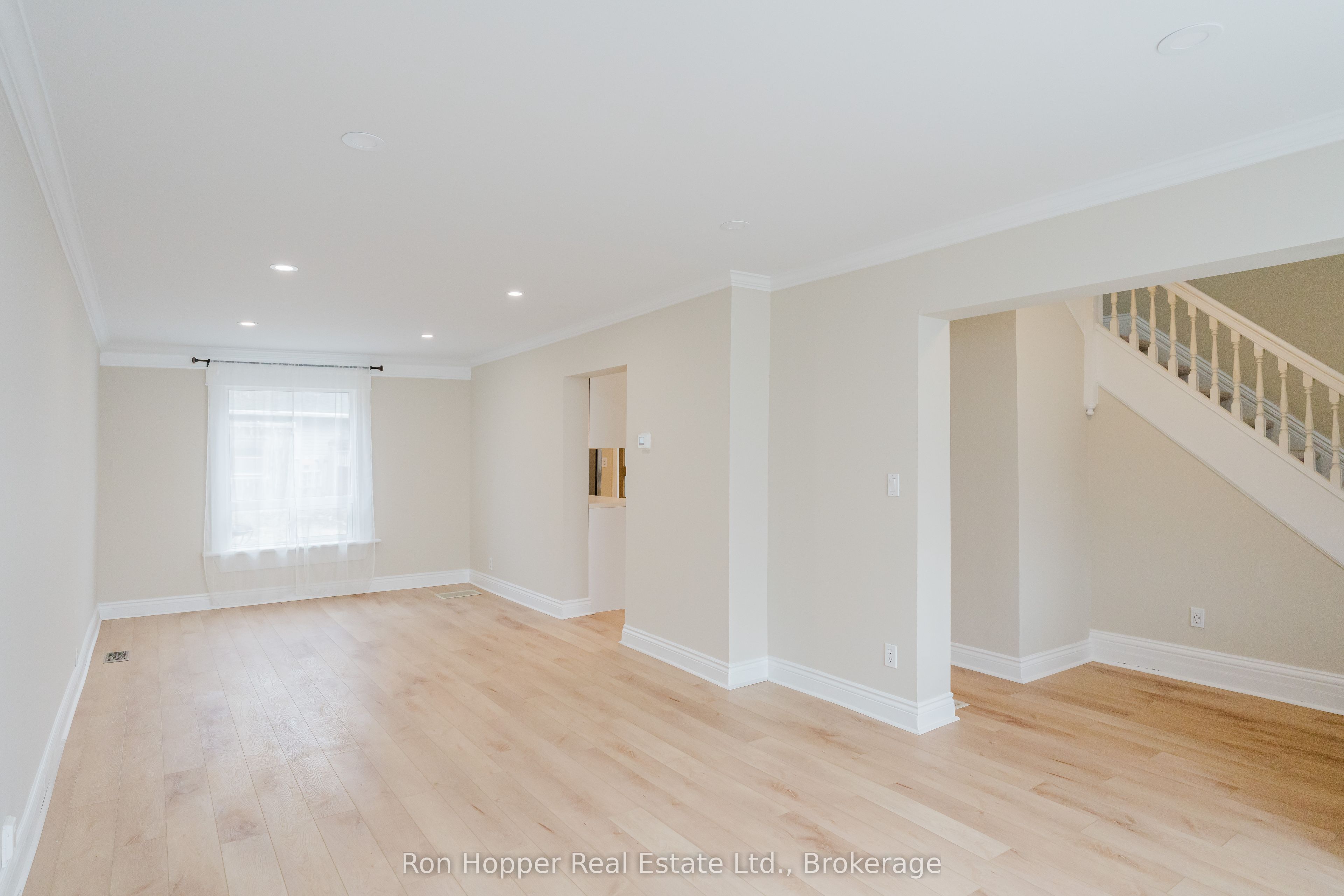 539 4th Avenue E Property Photo 7