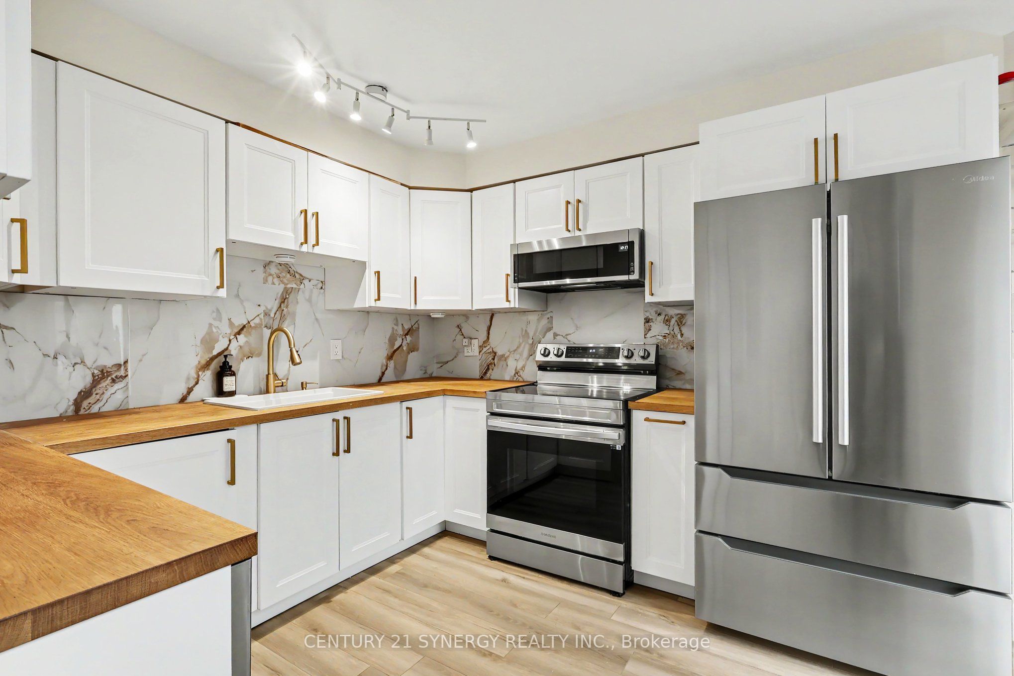 71 Compata Way Property Photo 6