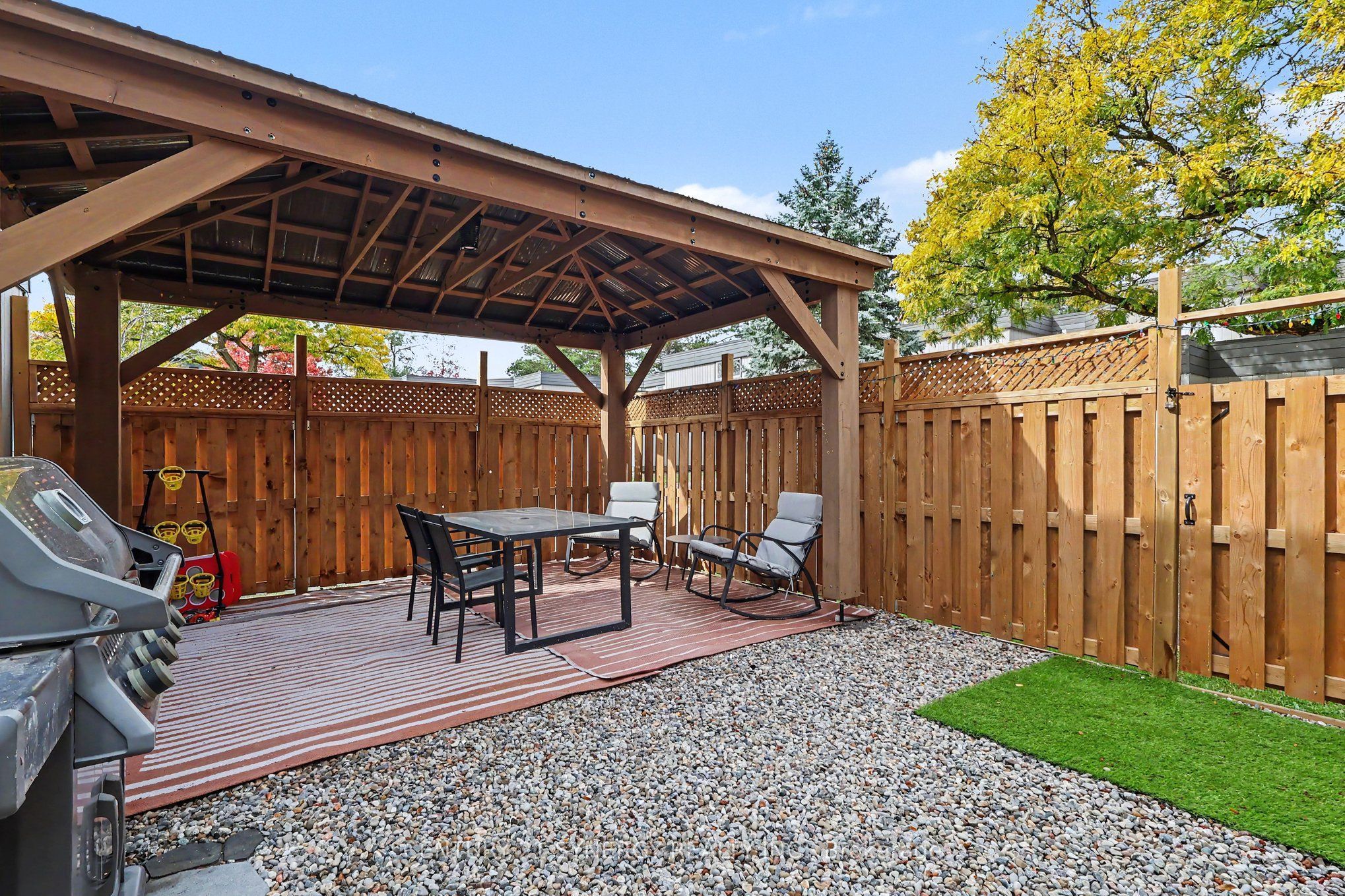 71 Compata Way Property Photo 30