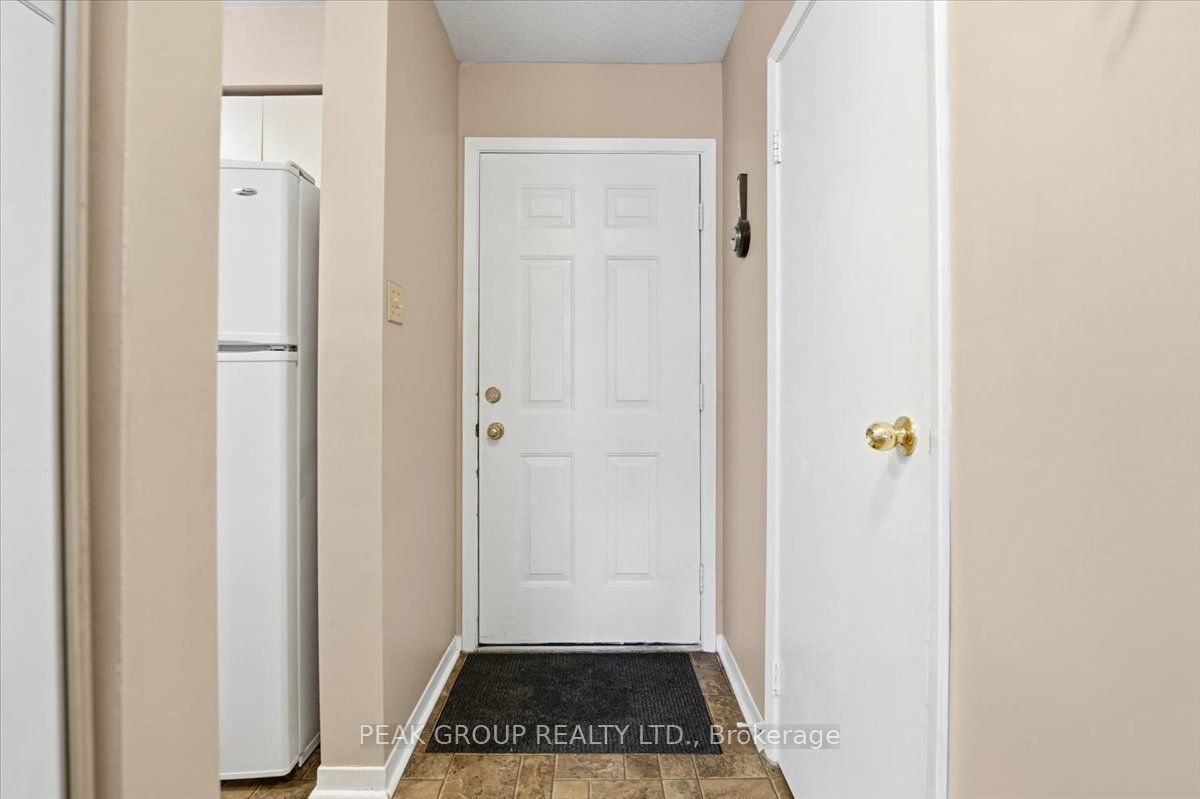 8136 Coventry Road 20 Property Photo 4