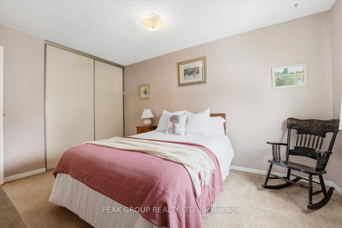8136 Coventry Road 20 Property Photo 14