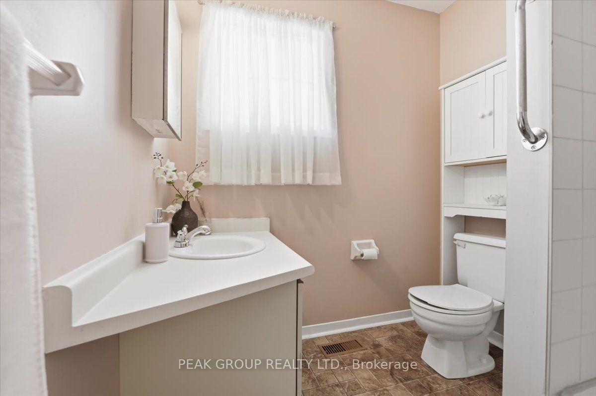 8136 Coventry Road 20 Property Photo 15