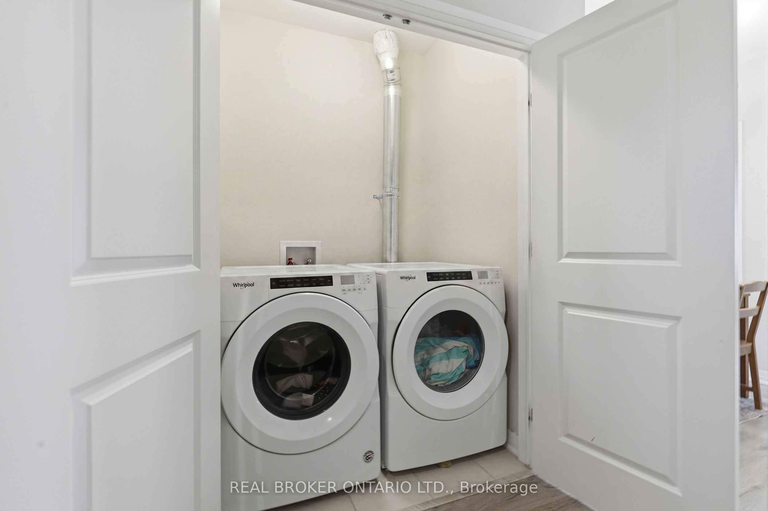 155 Se Thomas Slee Drive S 1 G Property Photo 15