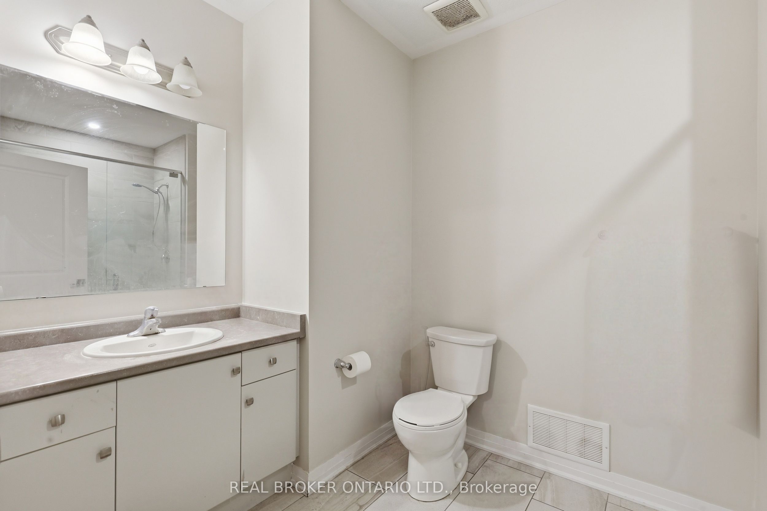 155 Se Thomas Slee Drive S 1 G Property Photo 30